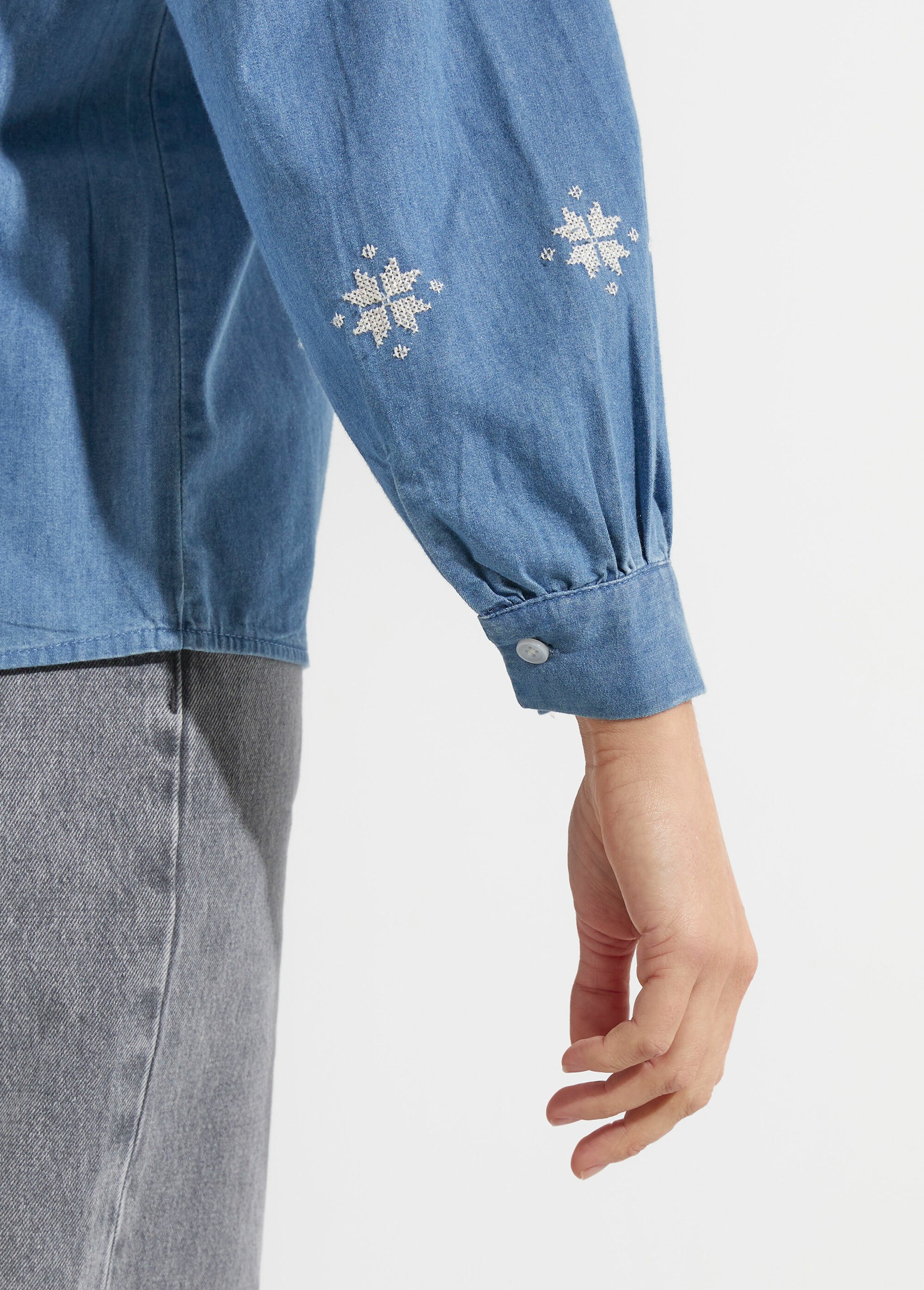 Blouse chambray broderies point de croix