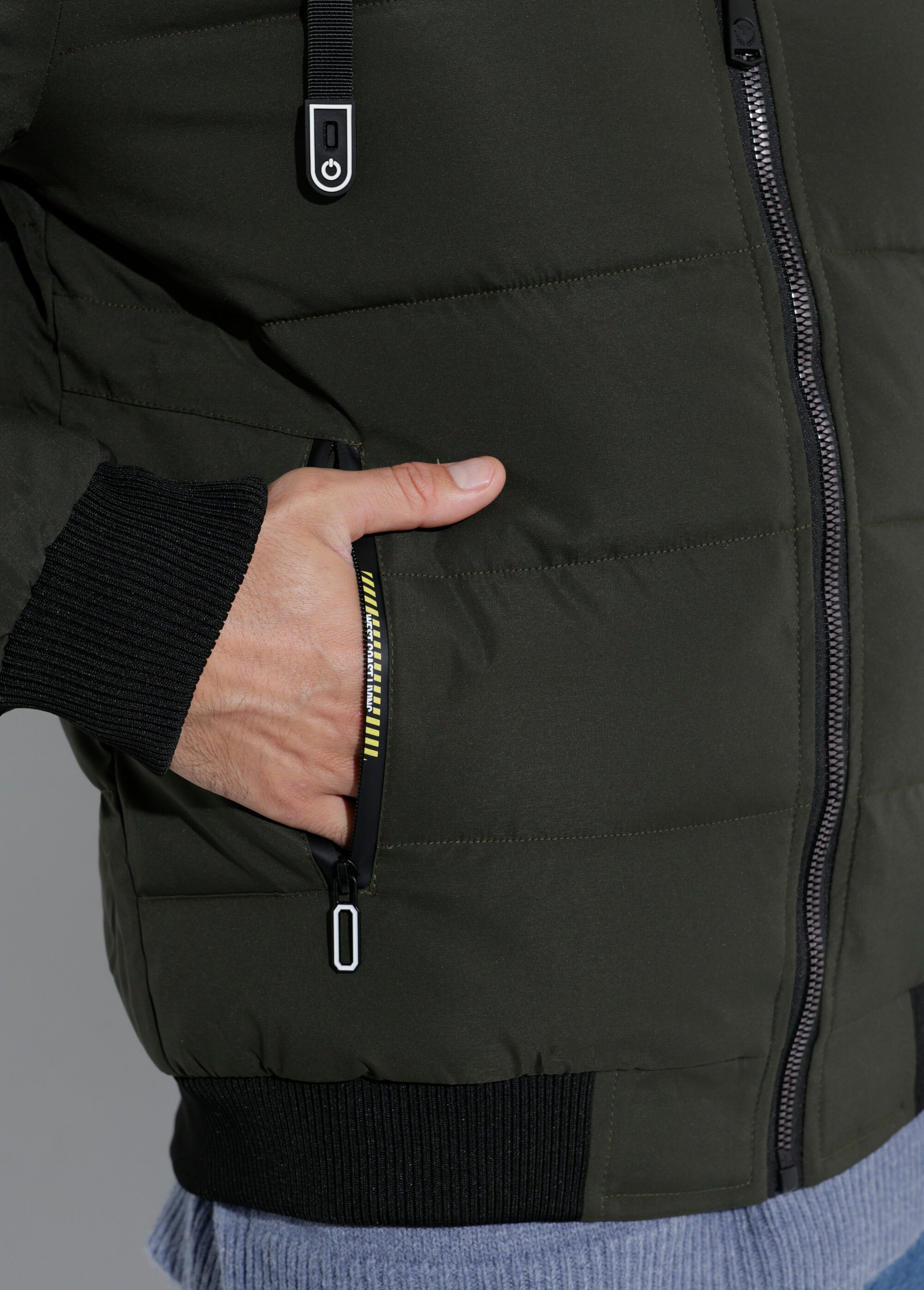 Doudoune matelassée capuche à message Homme Vert DYL8609 DE2