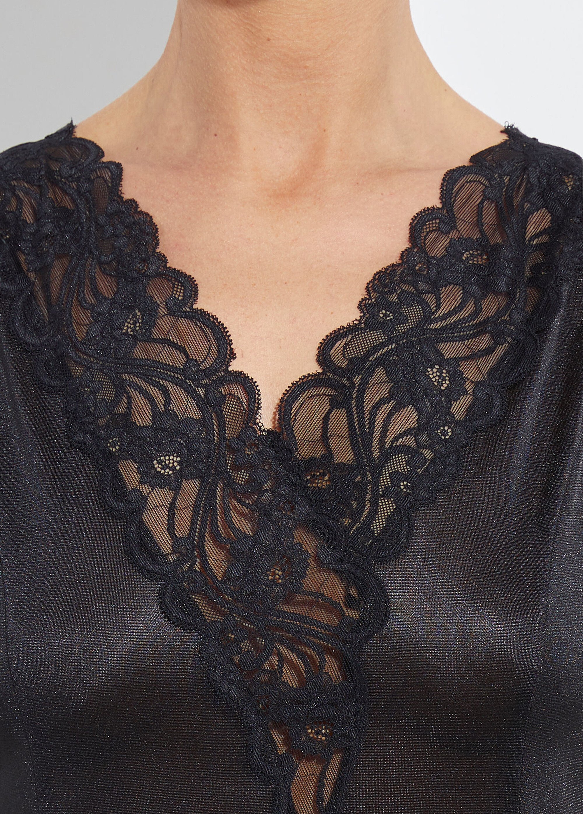Fond de robe satiné antistatique et dentelle Femme Noir SABORD DE1
