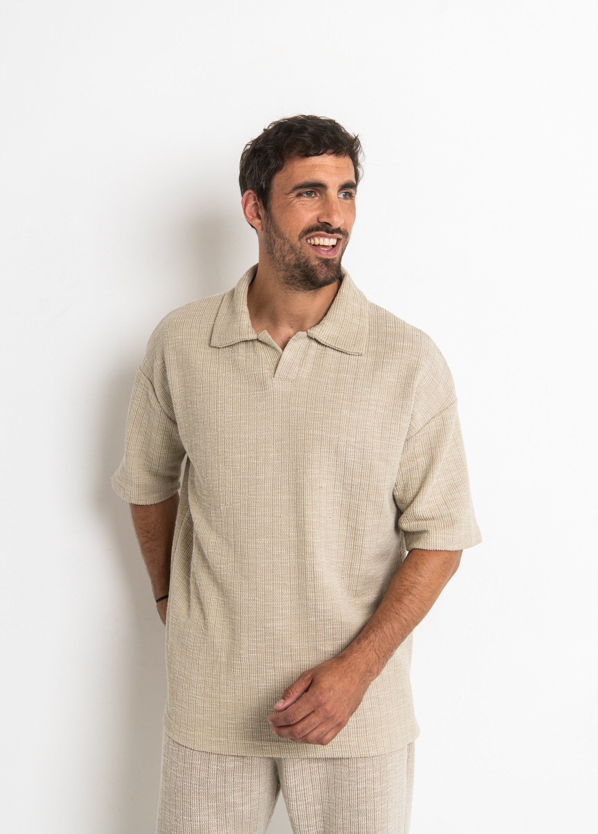 Polo en maille avec col tailleur Beige AUBH0004 FA2