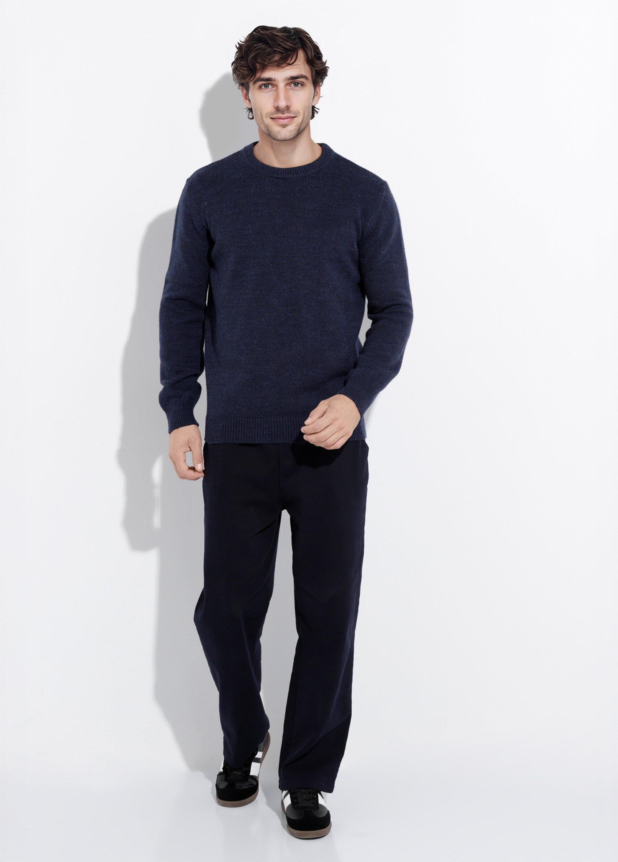 Pull chaud maille laine et col rond Homme Bleu STI23001 SF1