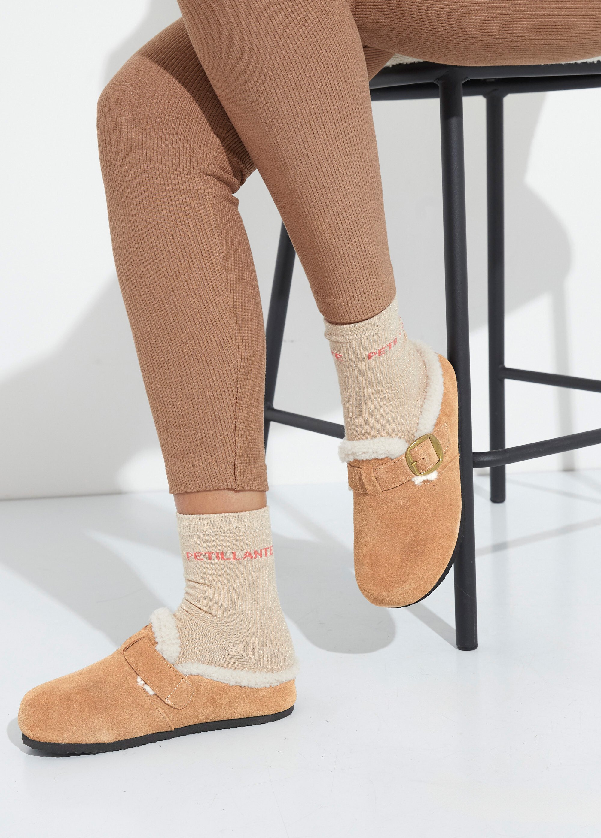 Sabots en cuir suédé, intérieur fourrure Femme Beige JPAL-1326 SI1