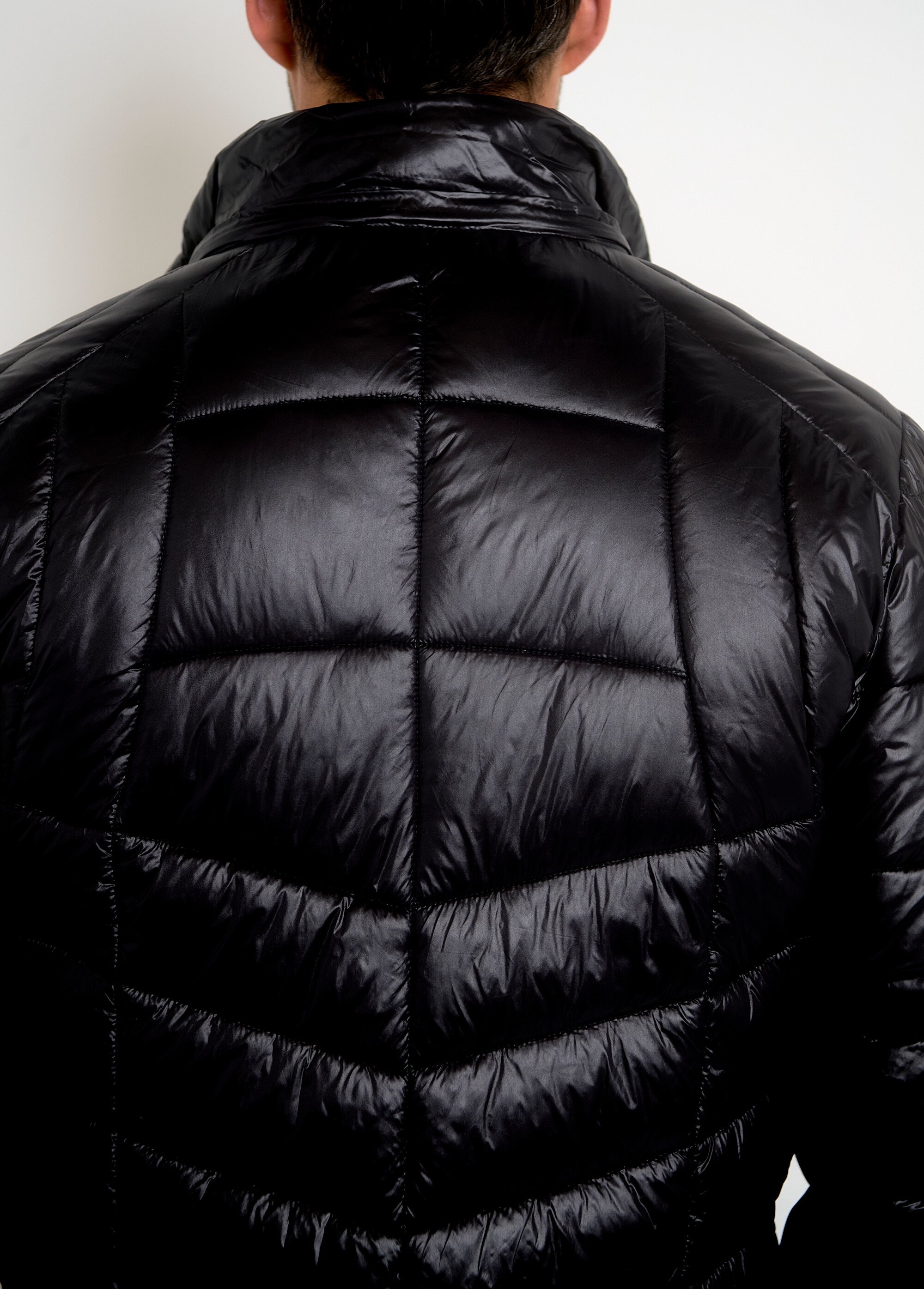 Doudoune chaude brillante détails fluo Homme Noir ARTWW2163H/GN DO2