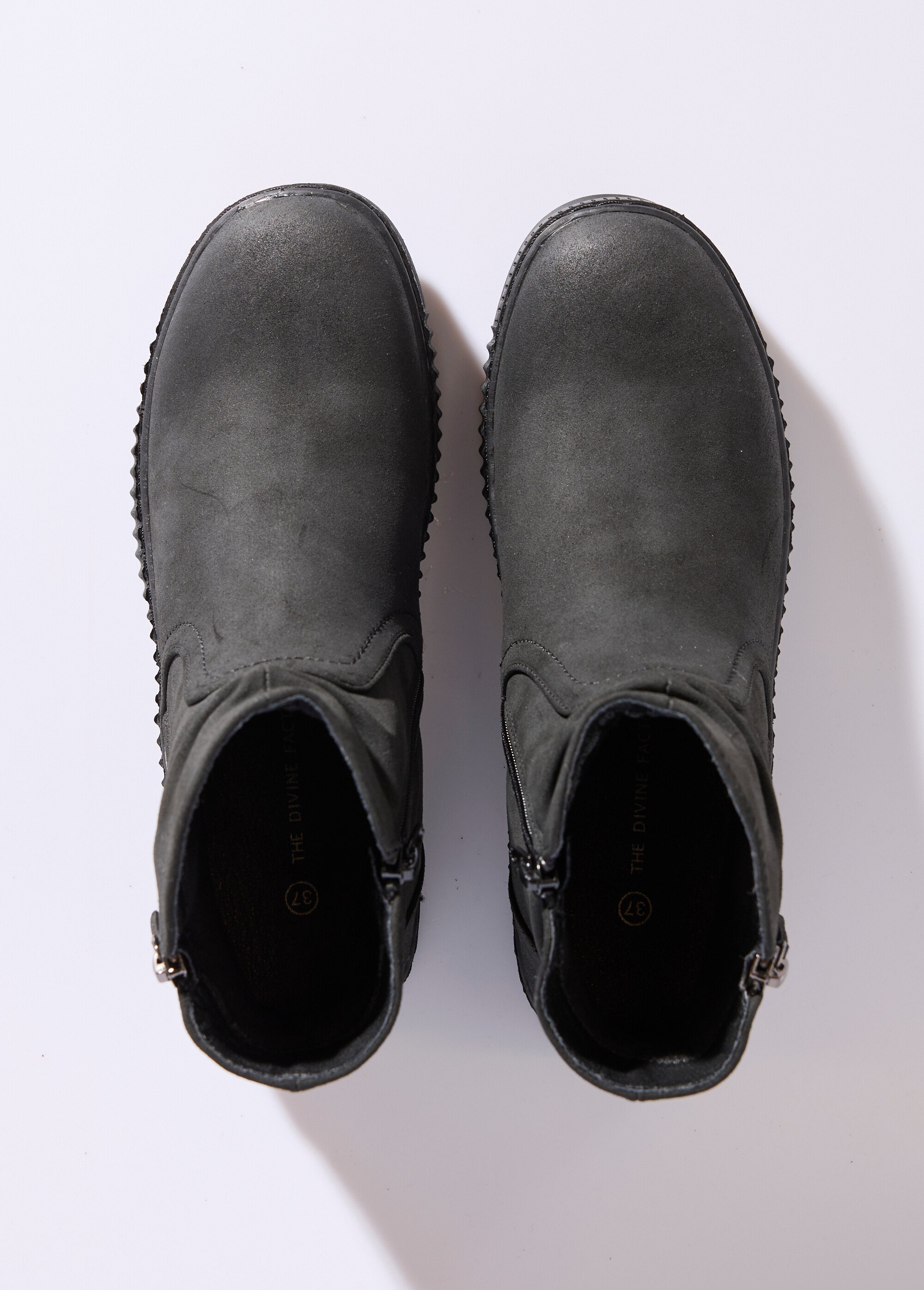 Boots suédées avec semelle compensée Femme Noir JPTDF-5302 OV1