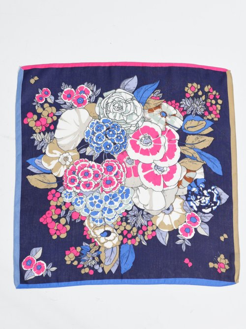 Foulard carré thème floral camélias Femme Bleu TD-FL25308 DE1