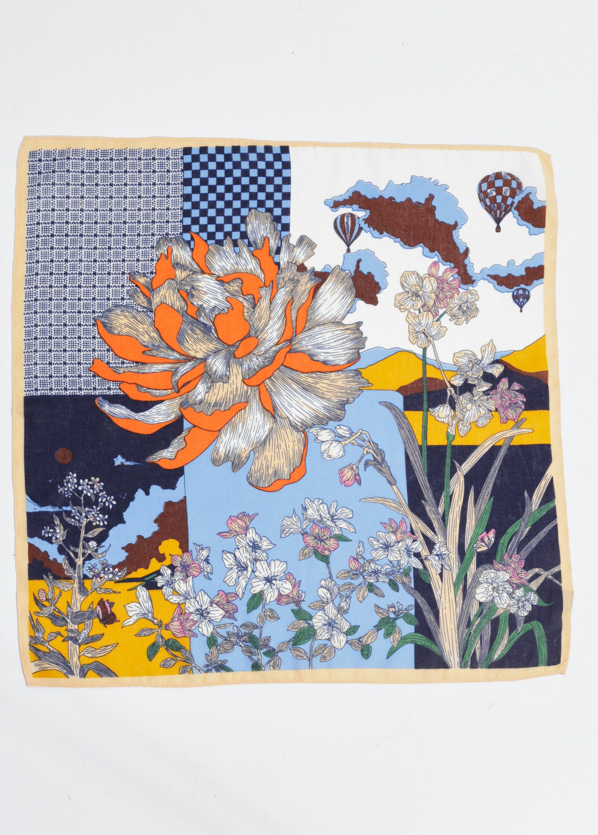 Foulard carré thème floral iris