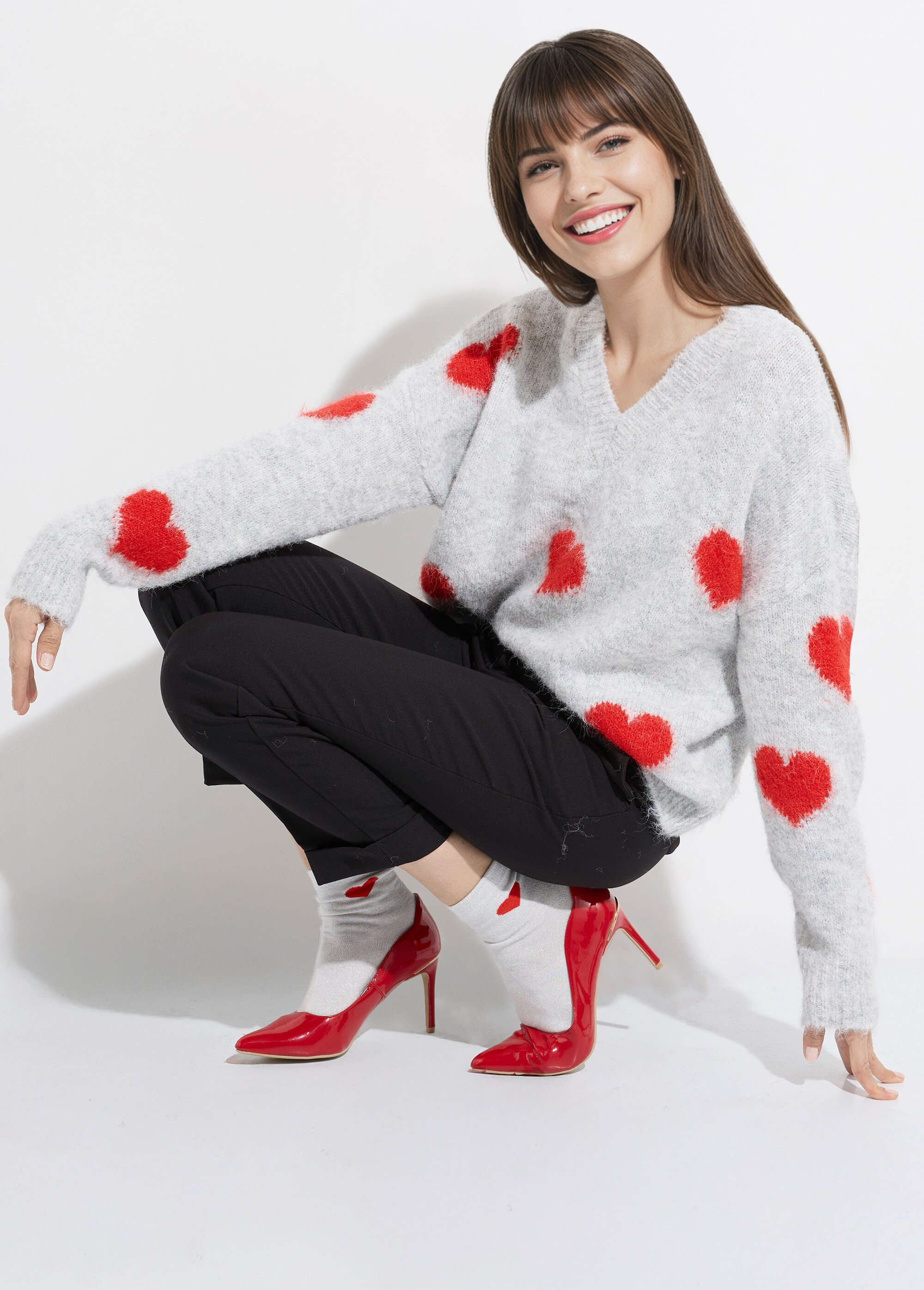 Pull col V chaud en laine avec coeurs