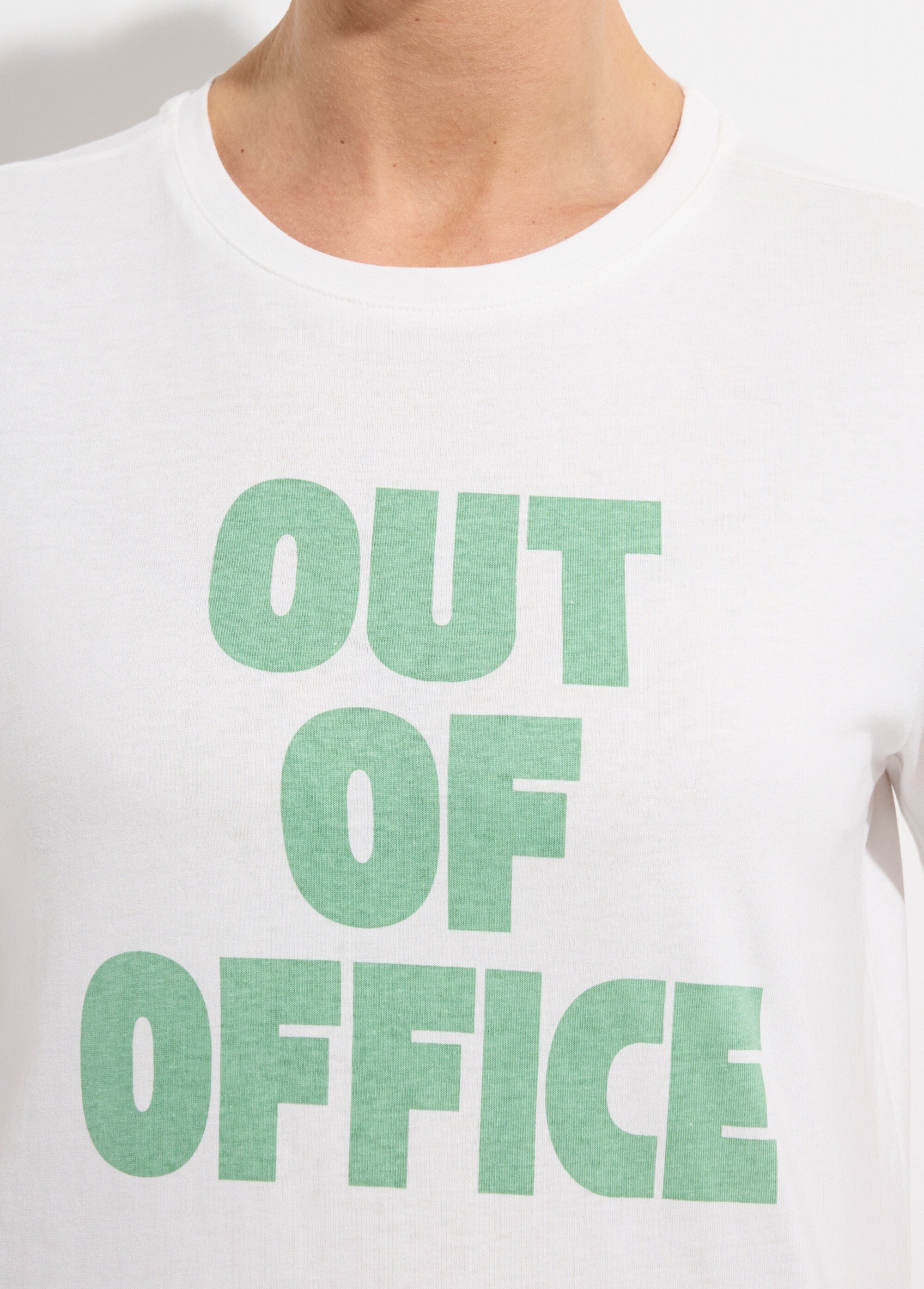 T-shirt fun inscription Out of office Femme Blanc IA-M1302 DE1