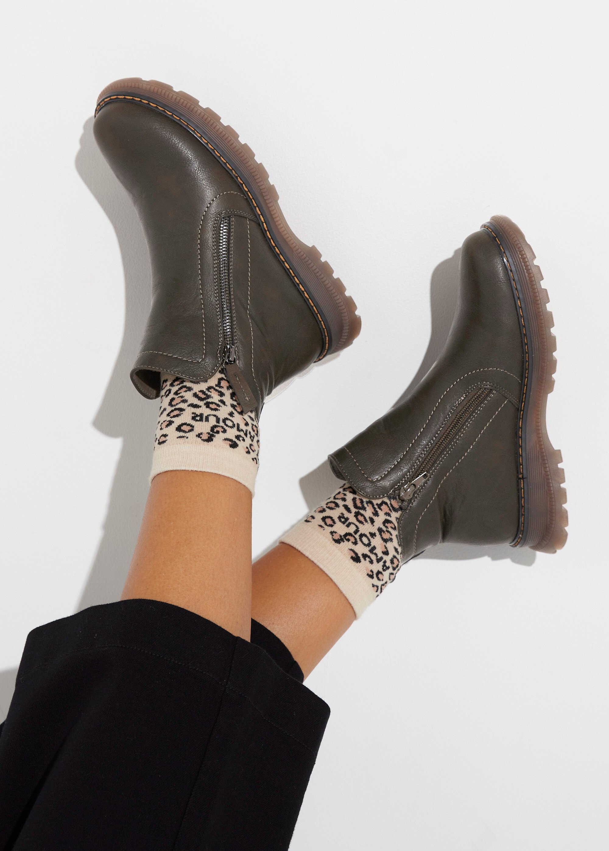 Boots zippées, coutures contrastantes Femme Vert JPTDF-5305 SF1