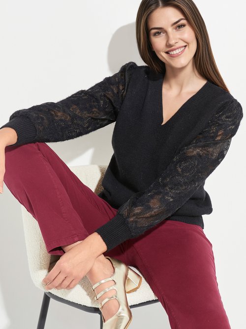 Pull col V en maille, manches dentelle Femme Noir JS-JP-7831 MV1