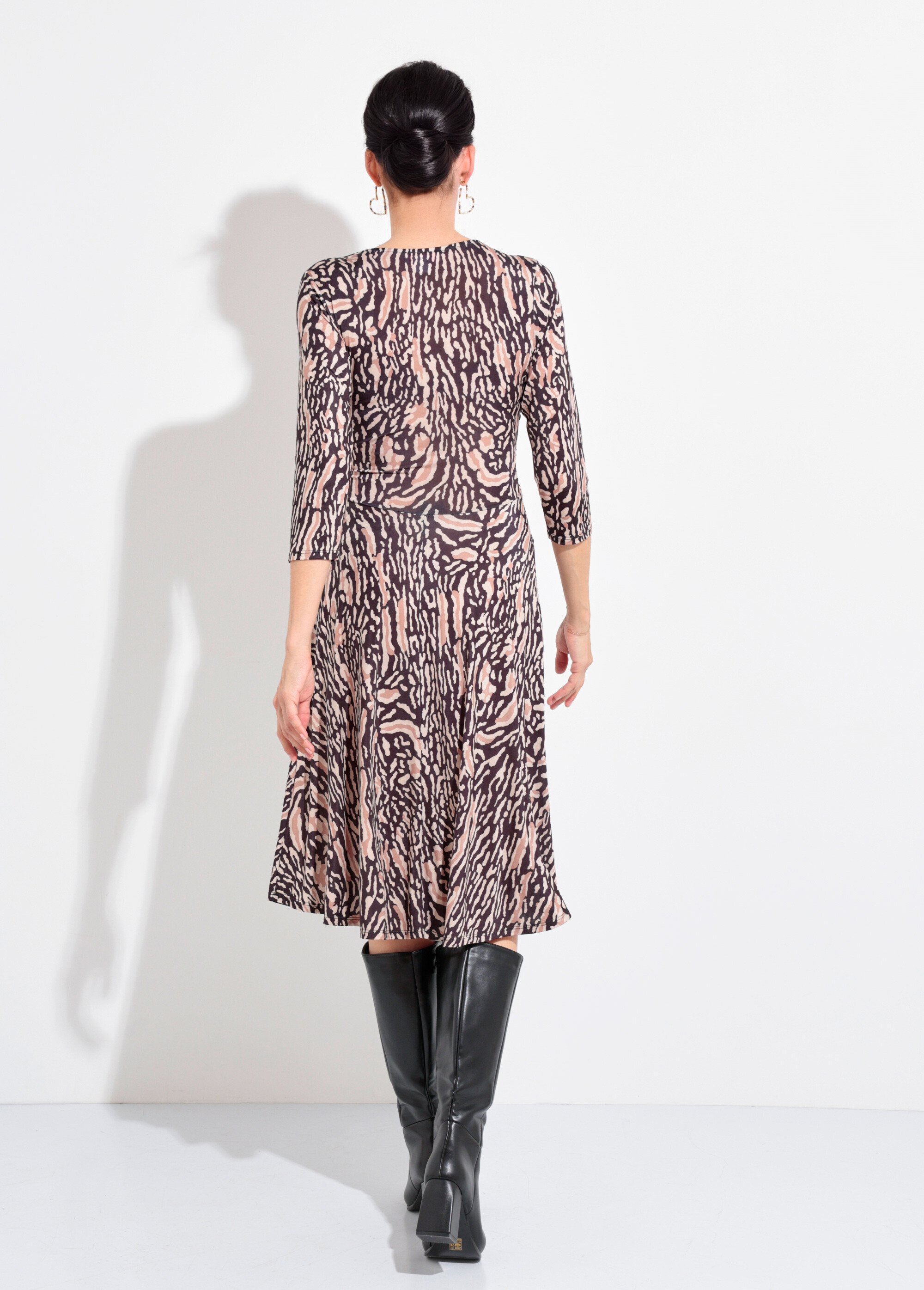 Robe fluide taille drapée motif tigré Femme Noir EGE-KARA DO1