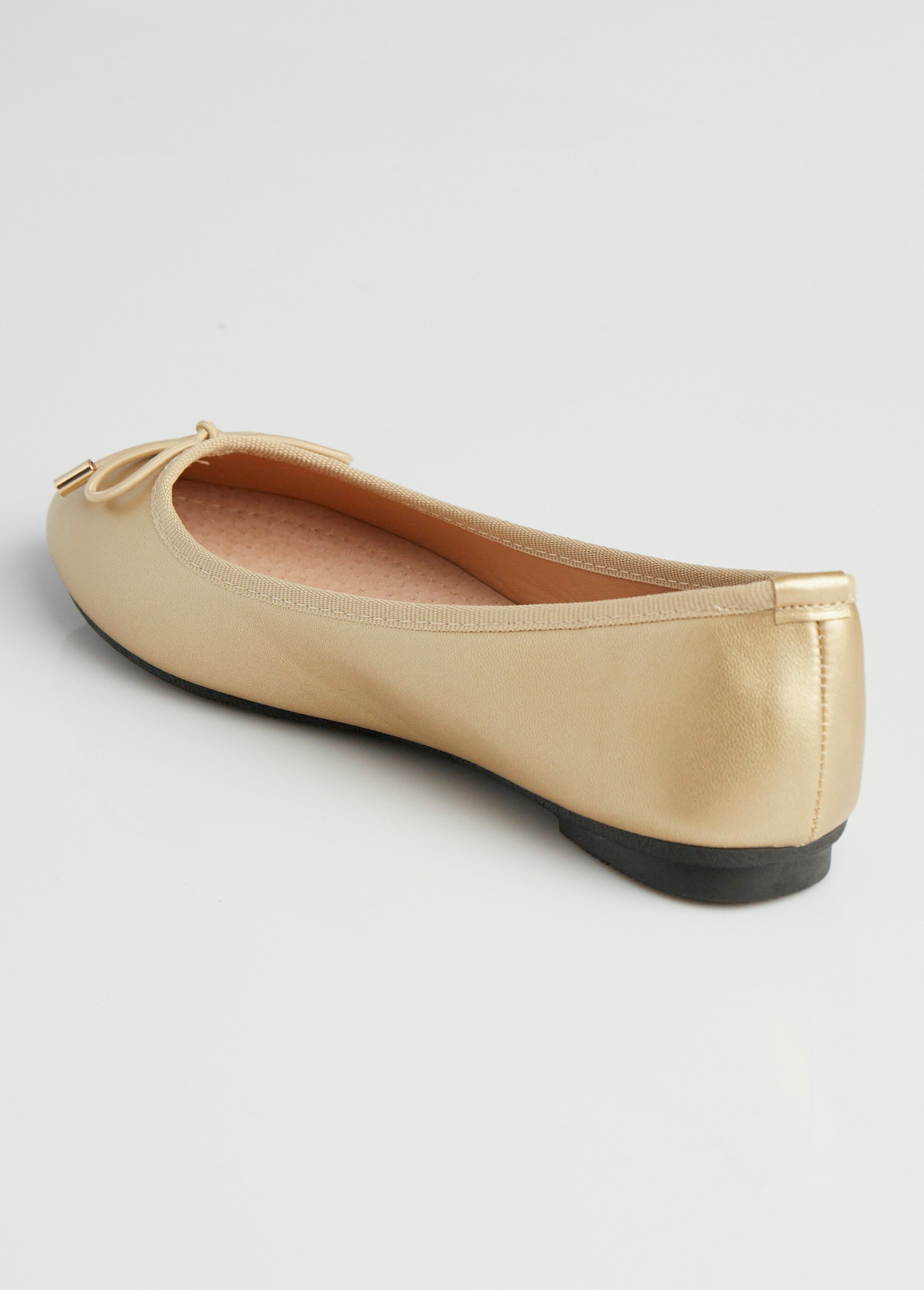 Ballerines talon plat et petit noeud