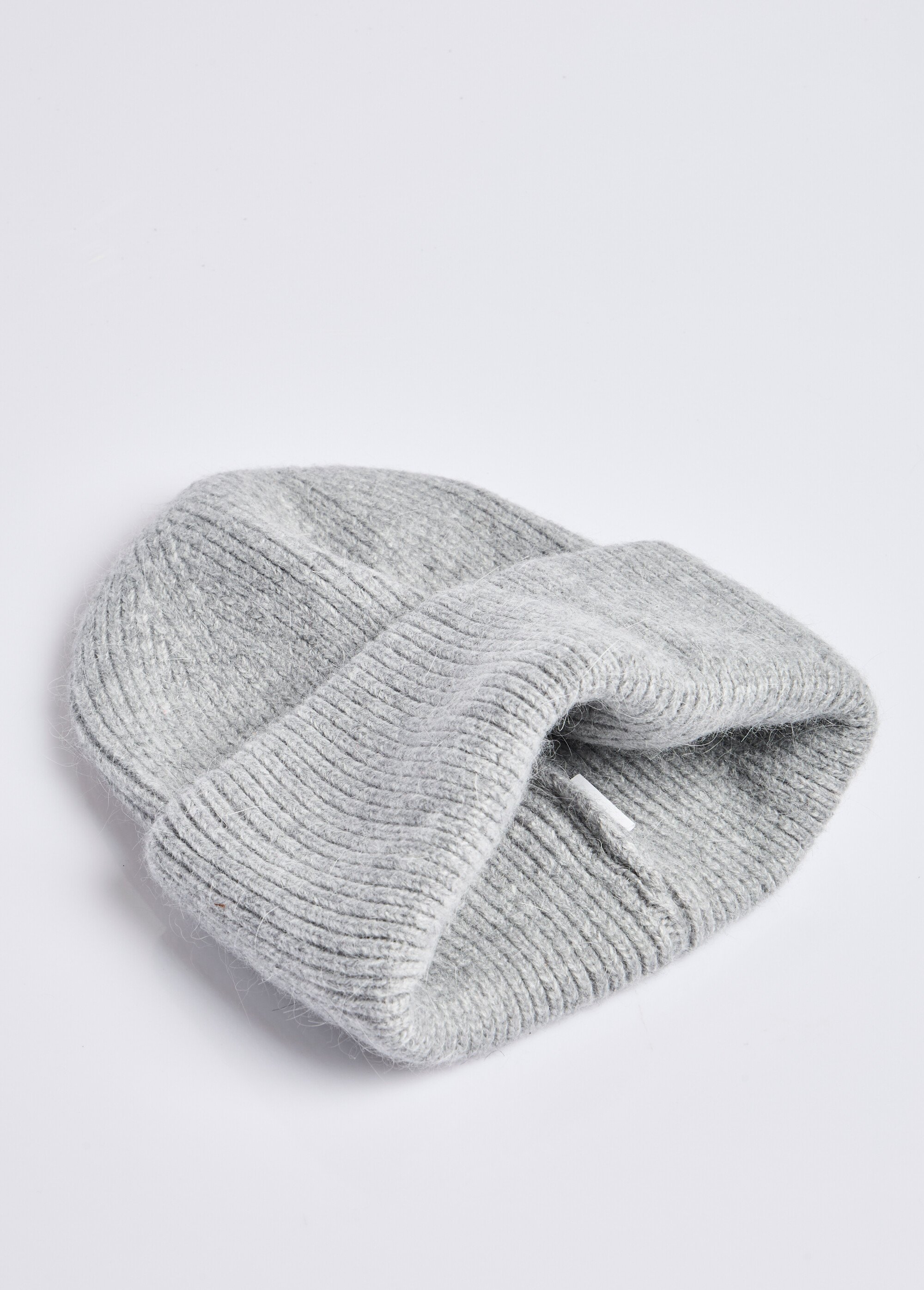 Bonnet en maille cotelée avec angora