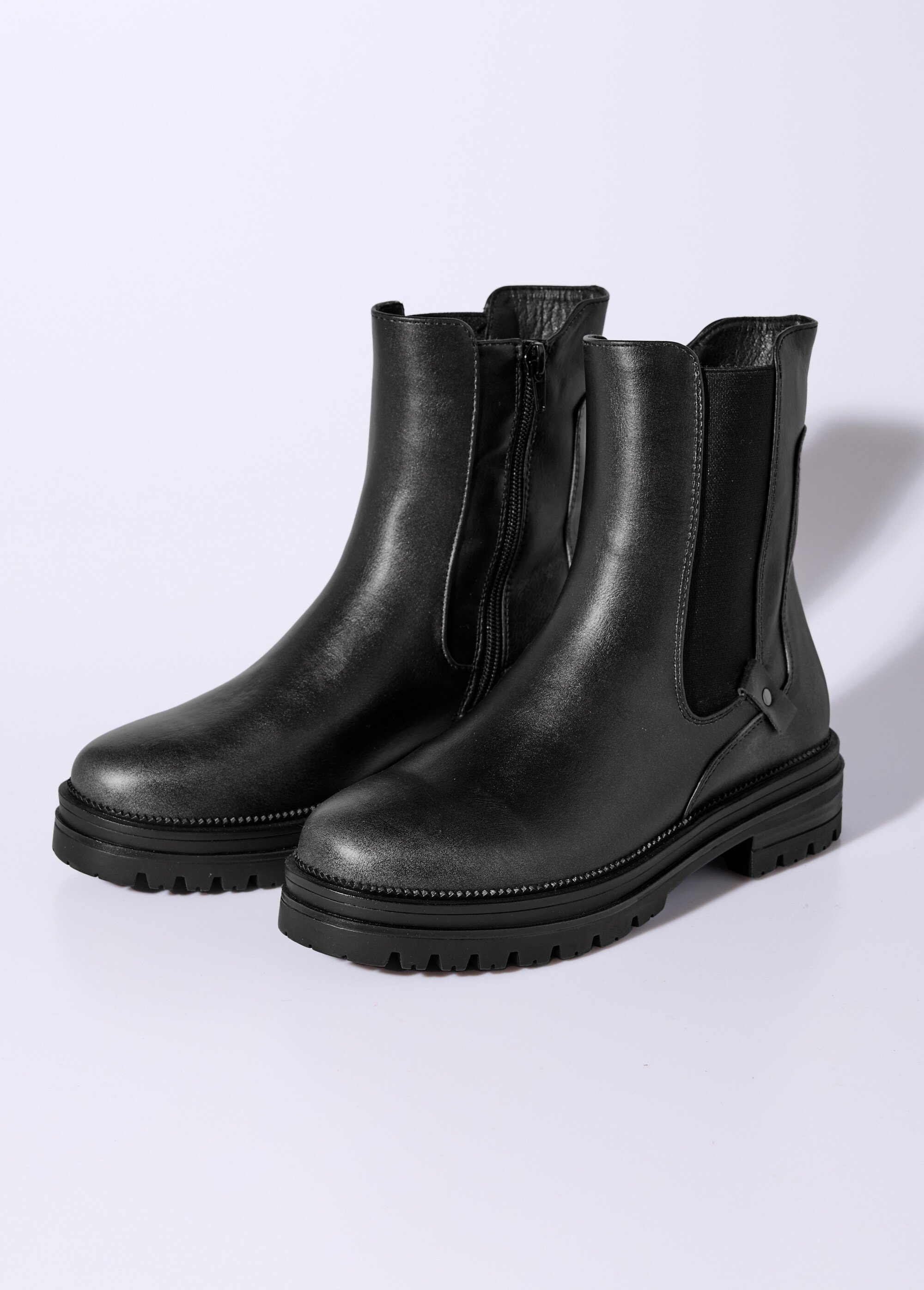 Boots Chelsea montantes semelle crantée