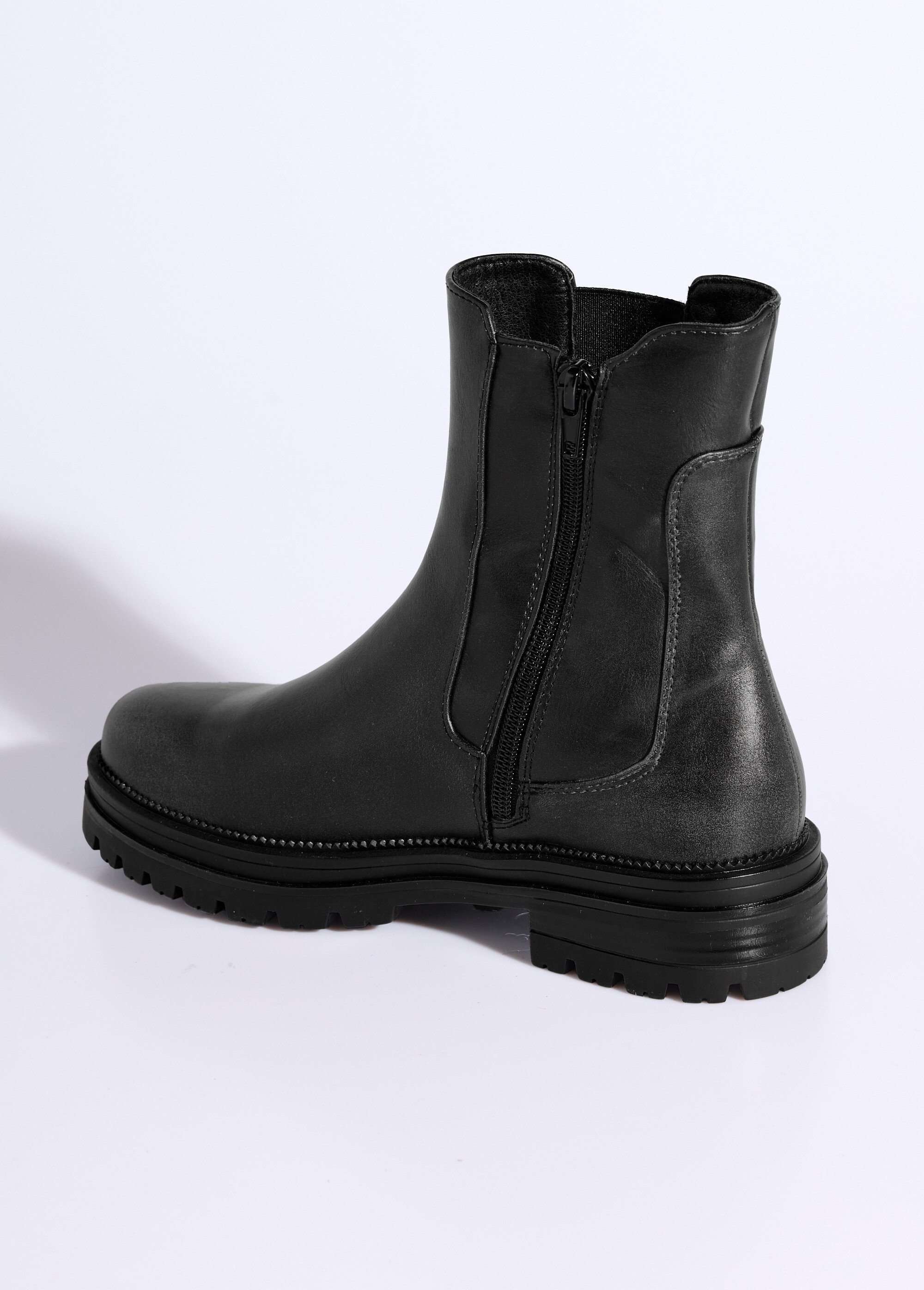 Boots Chelsea montantes semelle crantée