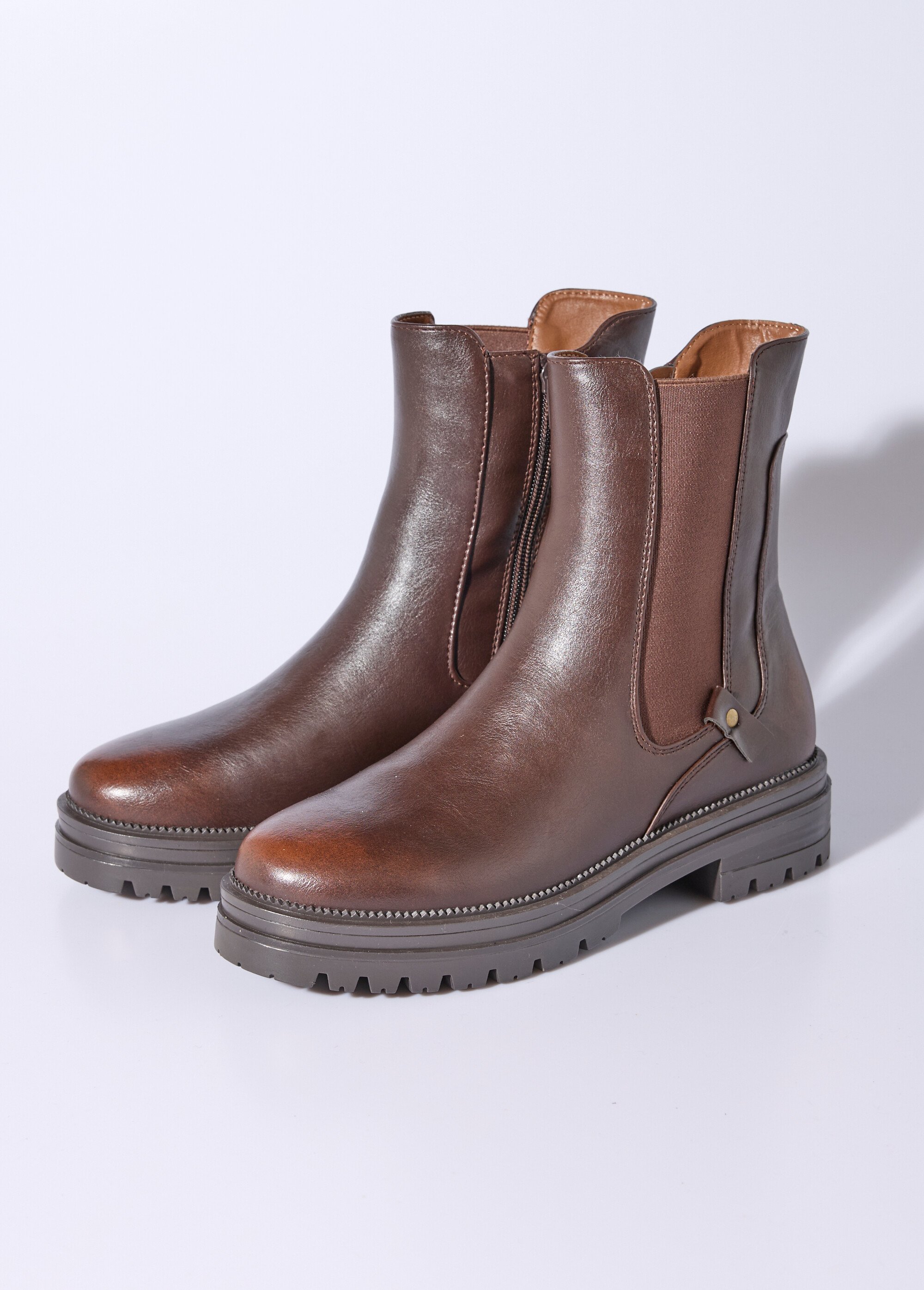 Boots Chelsea montantes semelle crantée