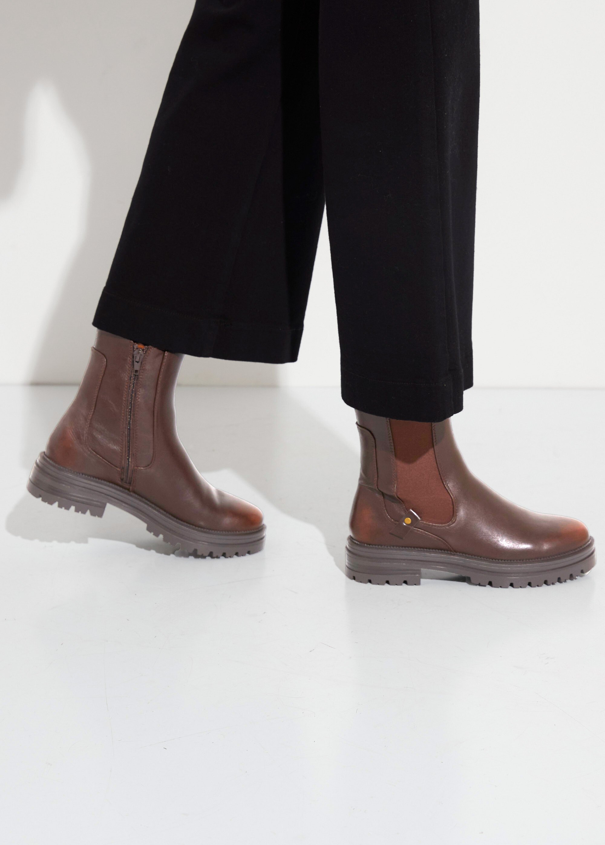 Boots Chelsea montantes semelle crantée Femme Marron JPTDF-5301 SF1