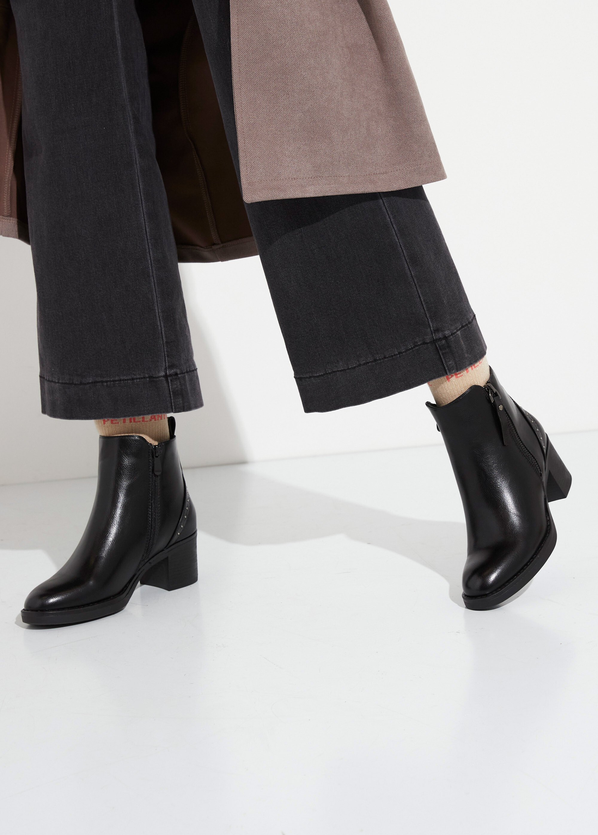 Boots zippées à talon détails cloutés Femme Noir JPTDF-5324 SF1