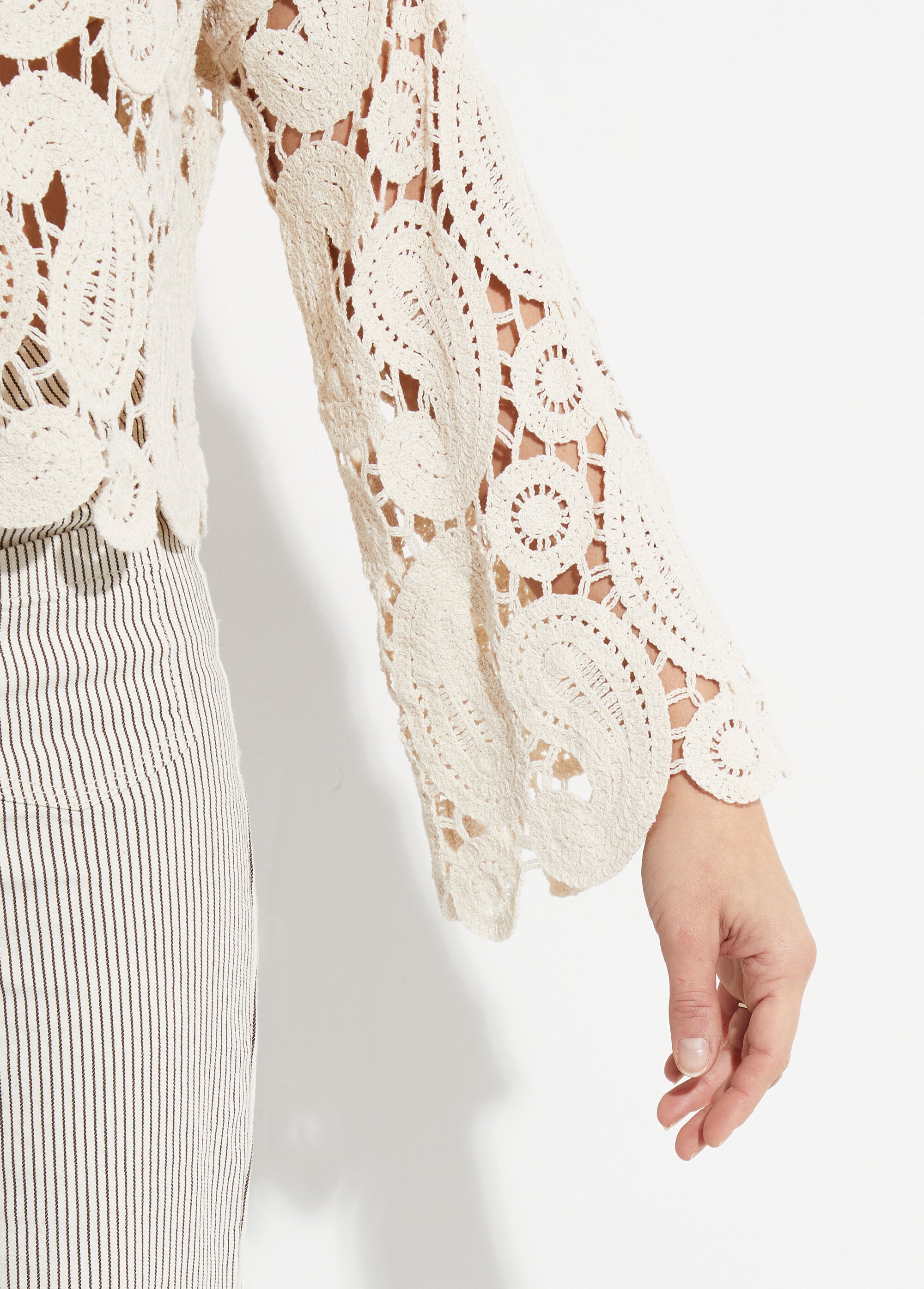 Pull court ajouré en crochet, col rond Femme Beige IA-G77 DE2