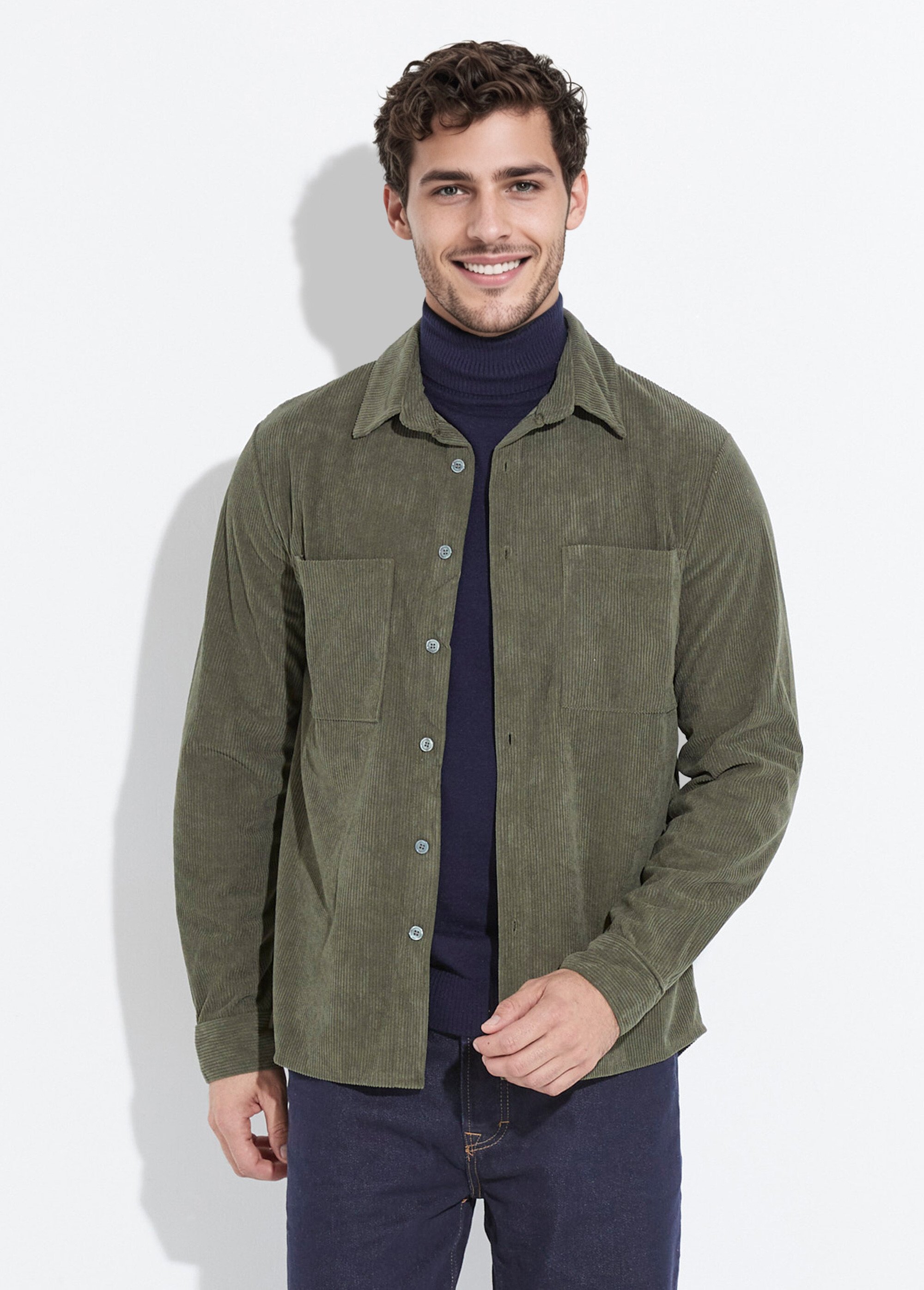 Surchemise en velours à grosses cotes Homme Vert UNIYC070 FA1