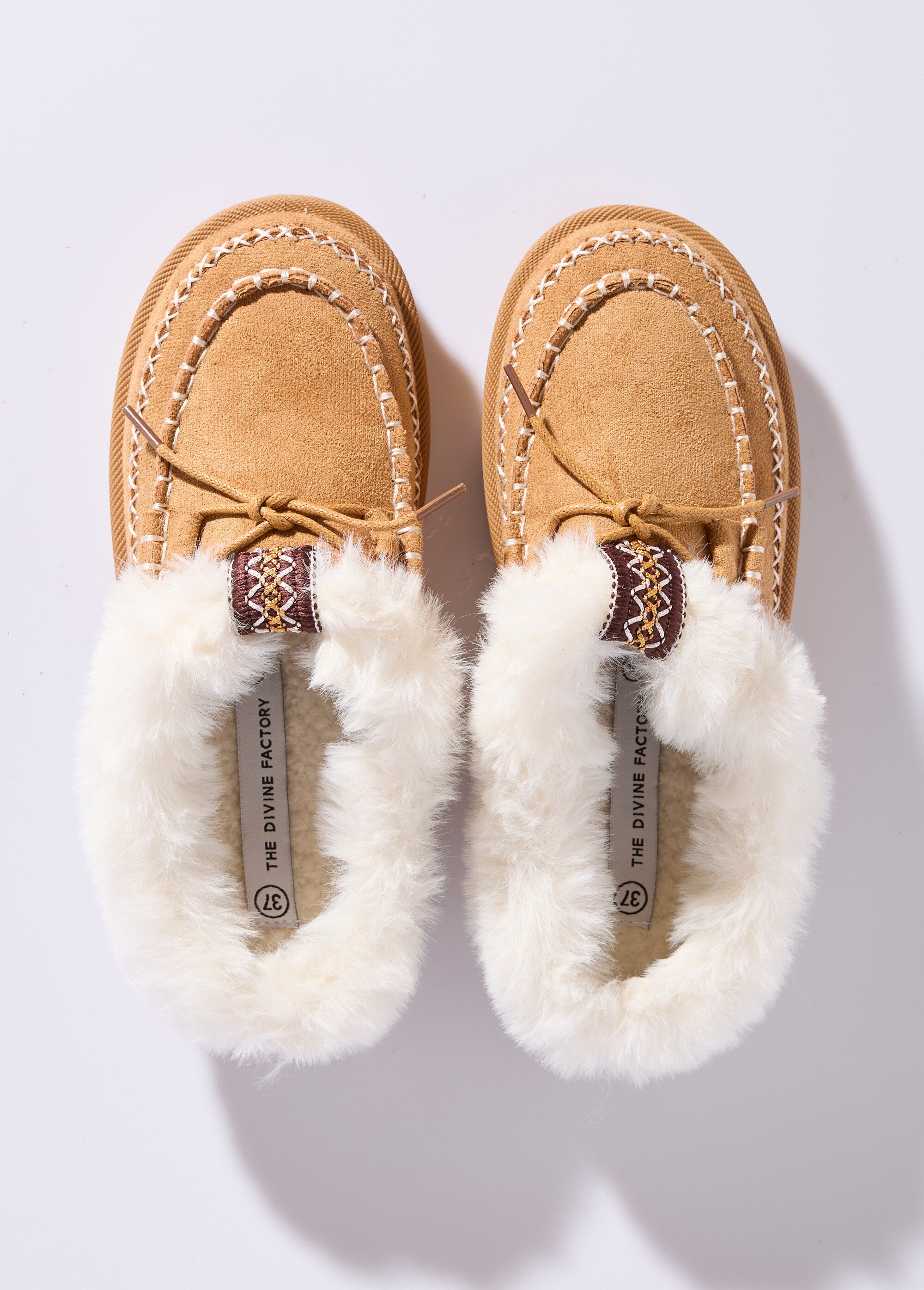 Mocassins indiens fourrure et galon Femme Marron JPTDF-5346 OV1