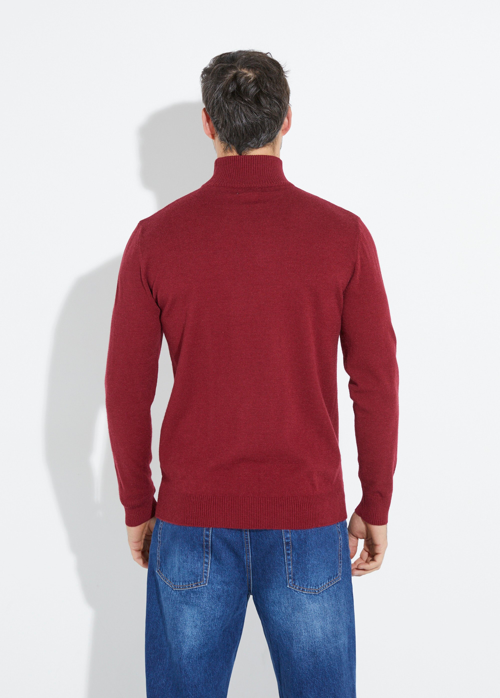 Pull col montant toucher cachemire