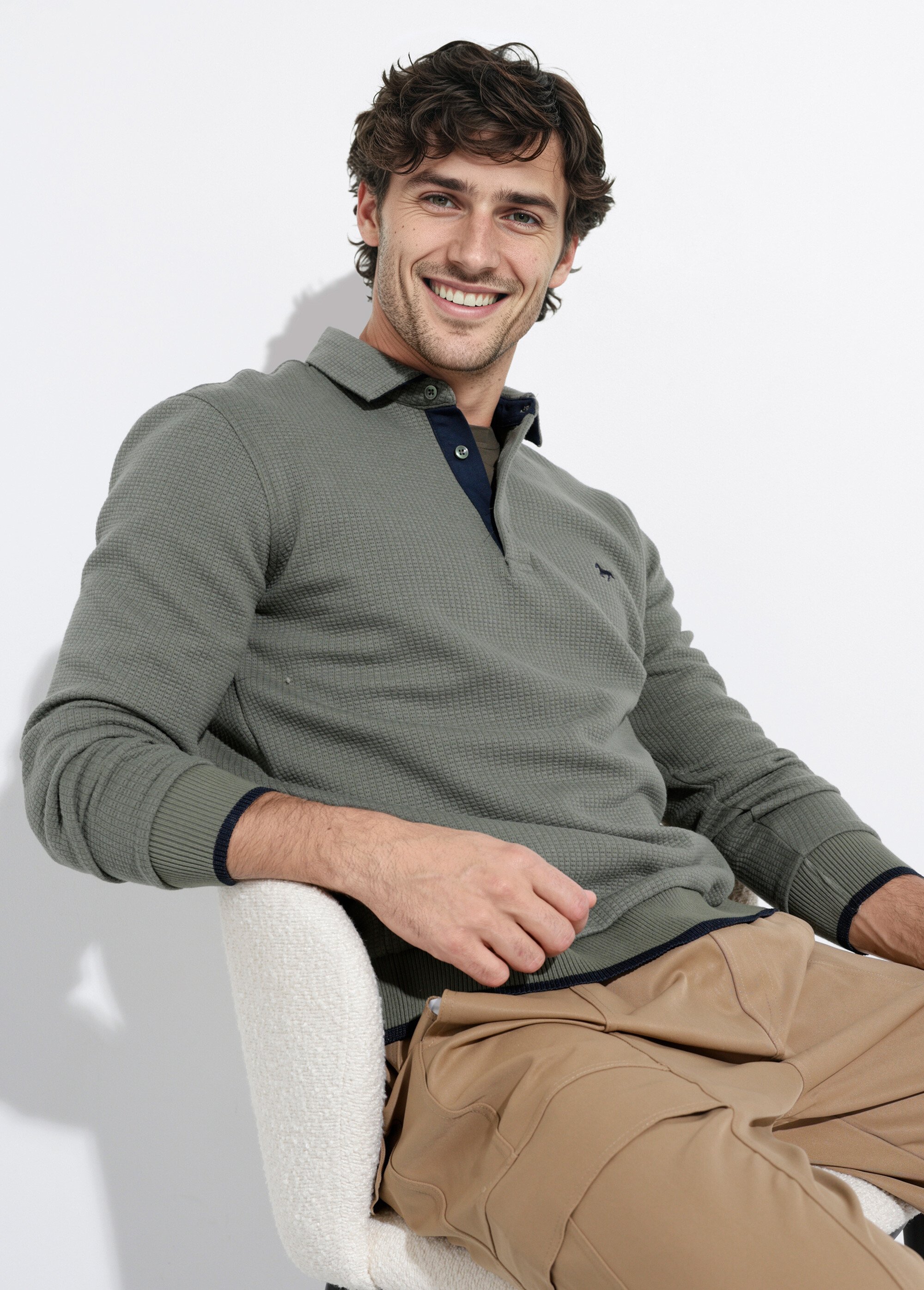 Pull maille fantaisie, col polo boutonné