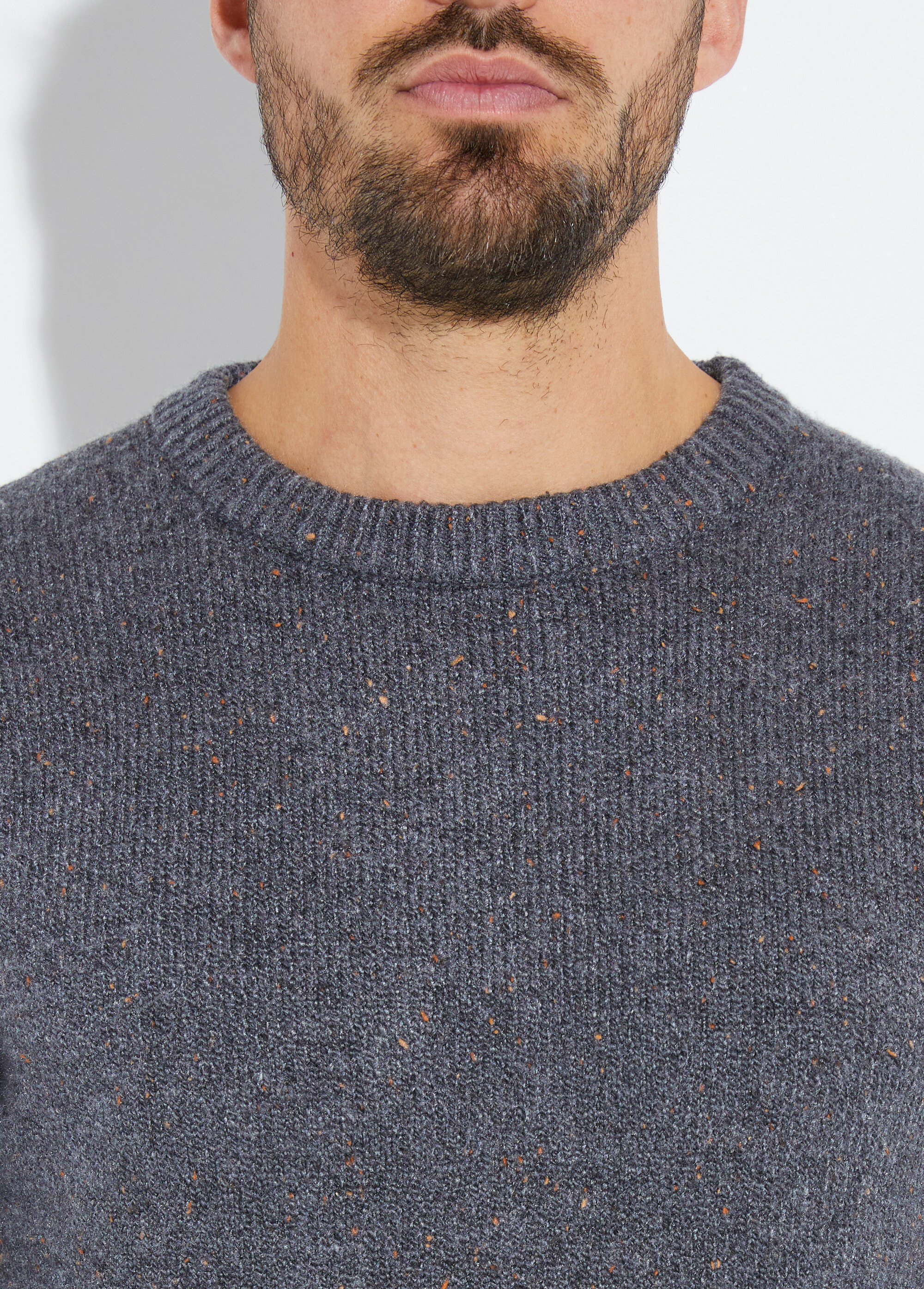 Pull maille mouchetée avec col rond