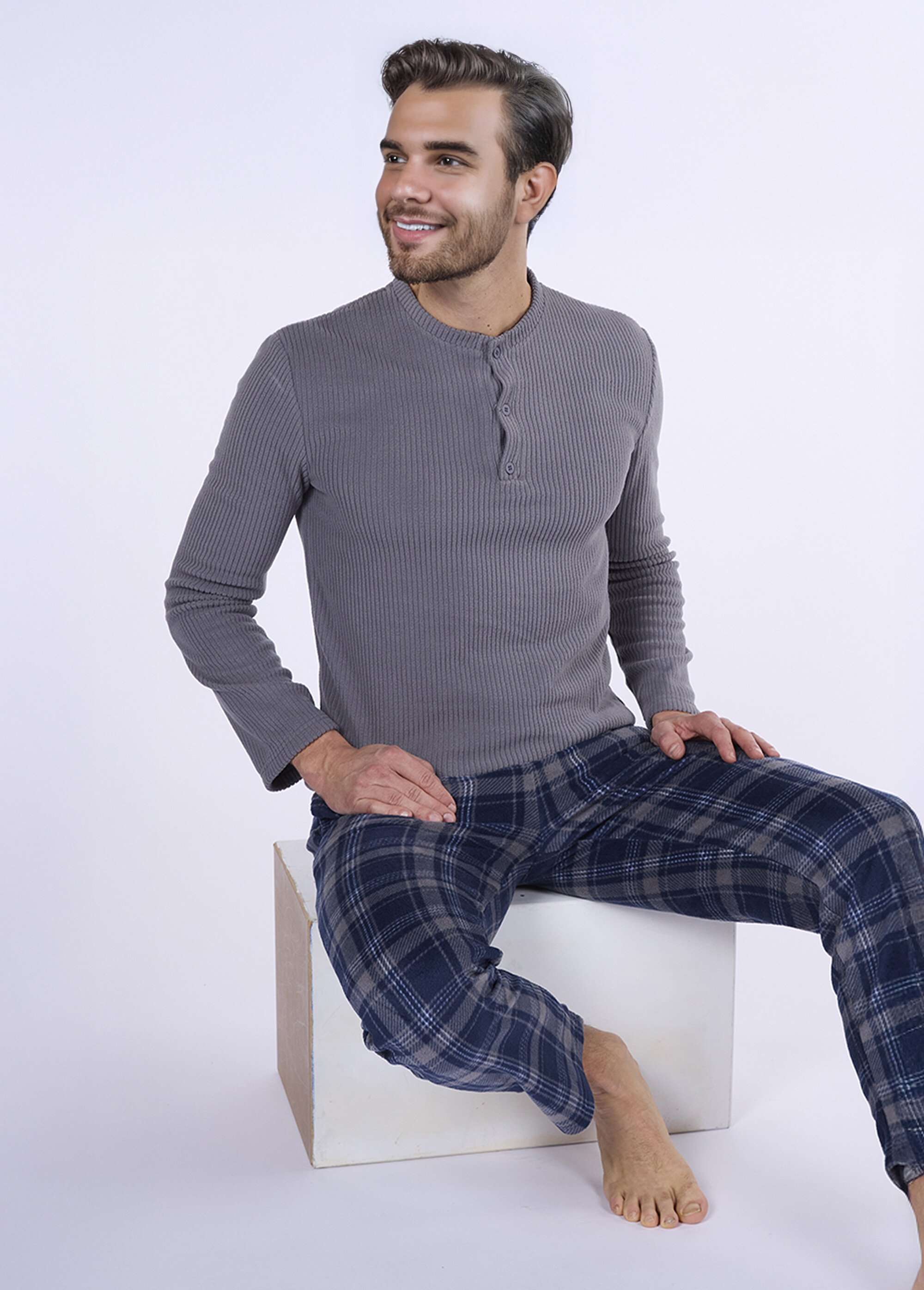 Pyjama chaud en polaire thème carreaux Homme Gris CTMDH.SEN.PYP MV1