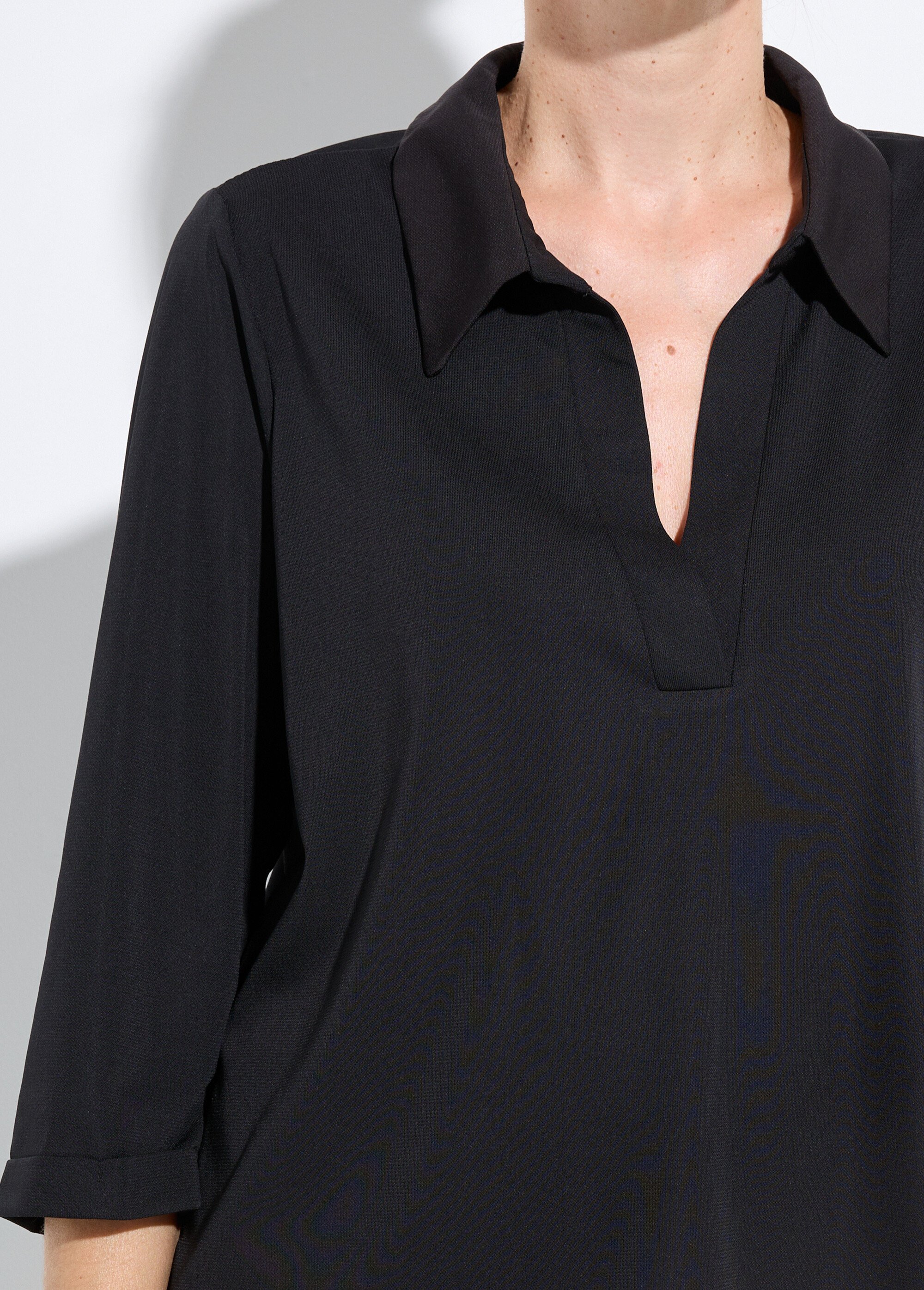 Chemisier fluide uni avec col tailleur