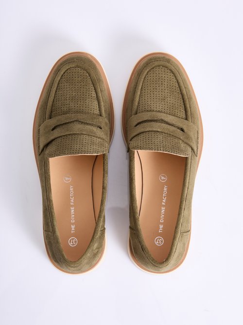 Mocassins perforés largeur confort Femme Vert ORA OV1