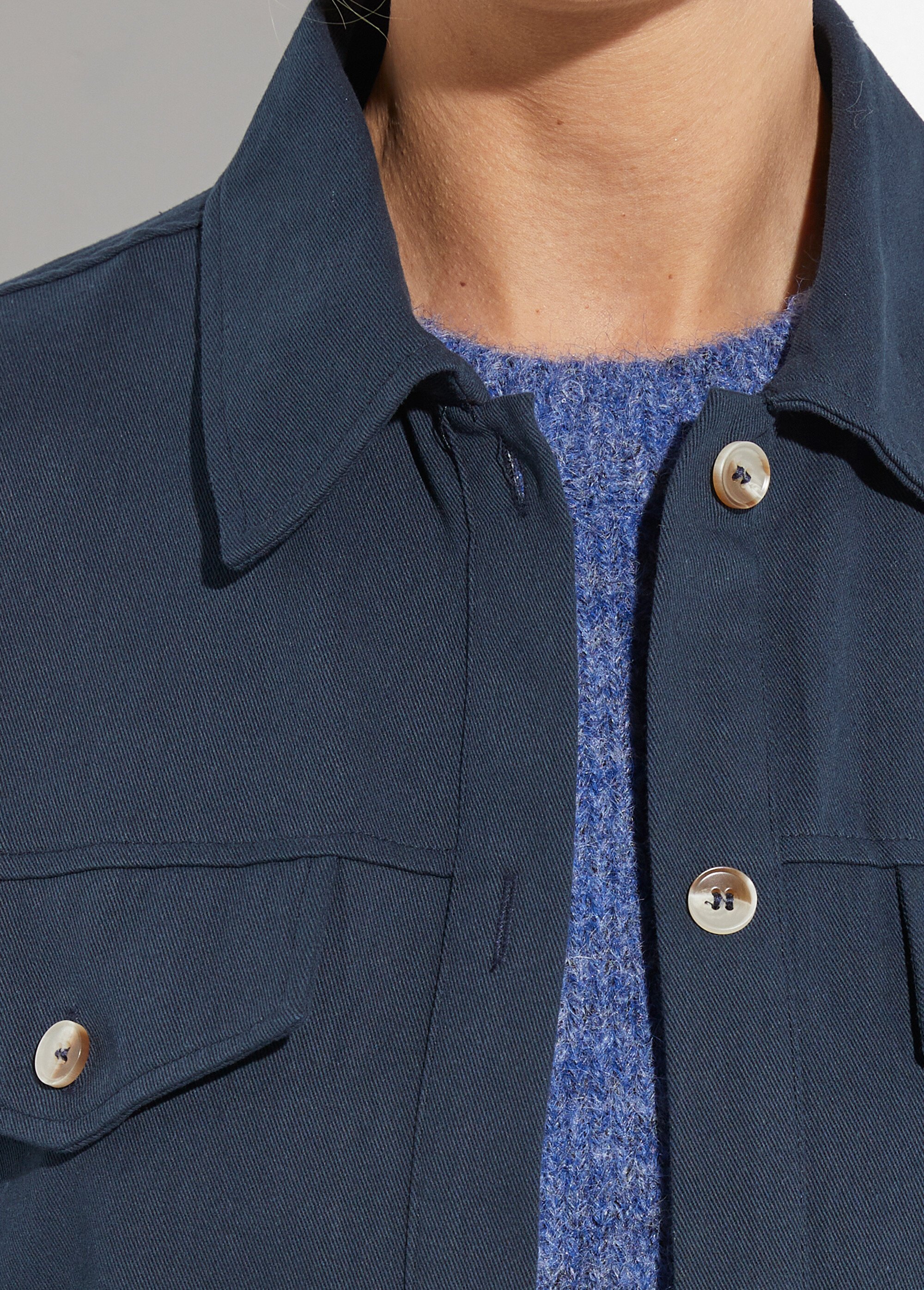 Veste courte en denim, détails ajourés Femme Bleu IA-Q3186 DE2