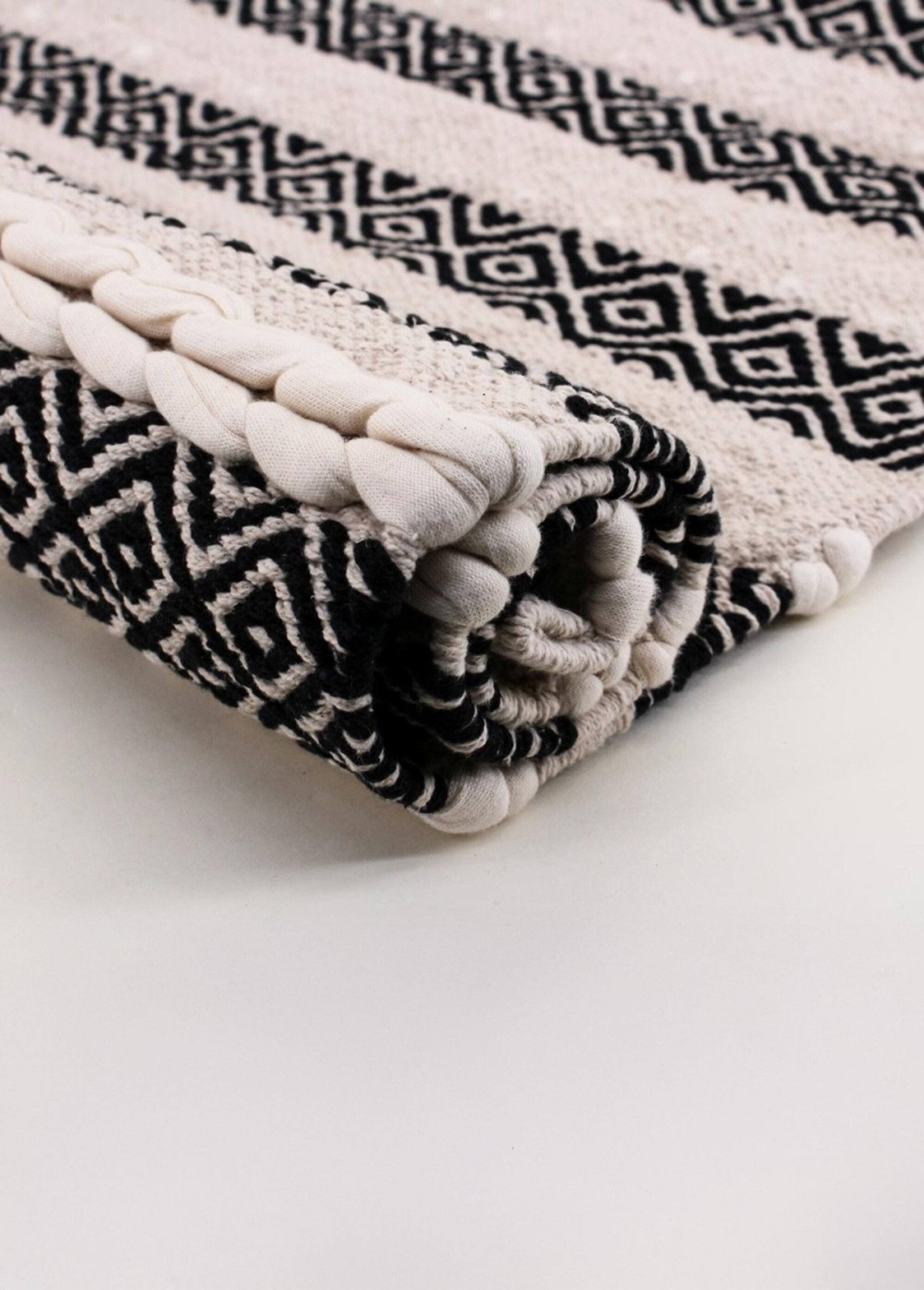 Tapis lirette ethnique rayé, 110x60cm Blanc NOR-13063 DE1