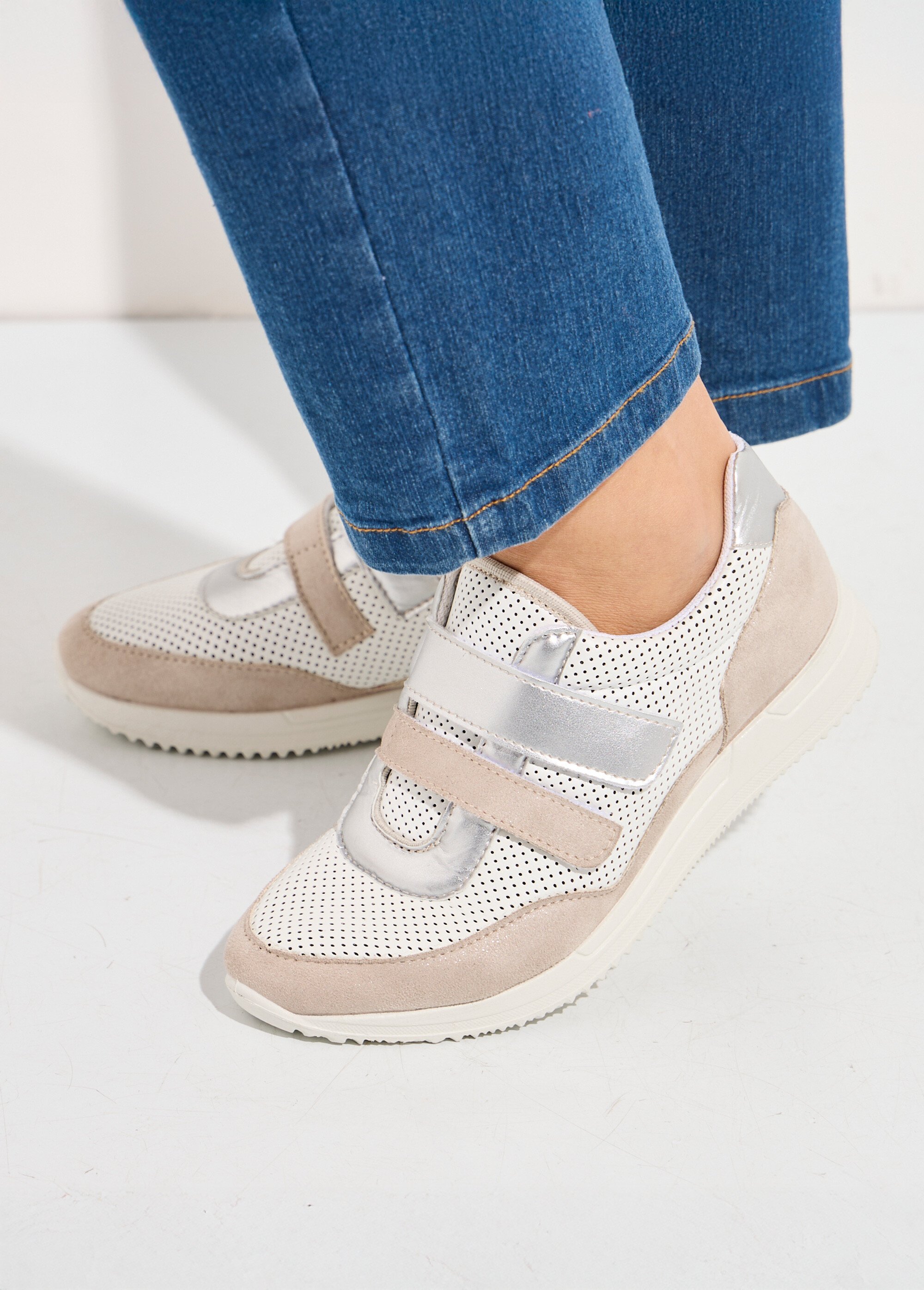 Baskets scratchées souples largeur confort Femme Blanc OCELLE SI1