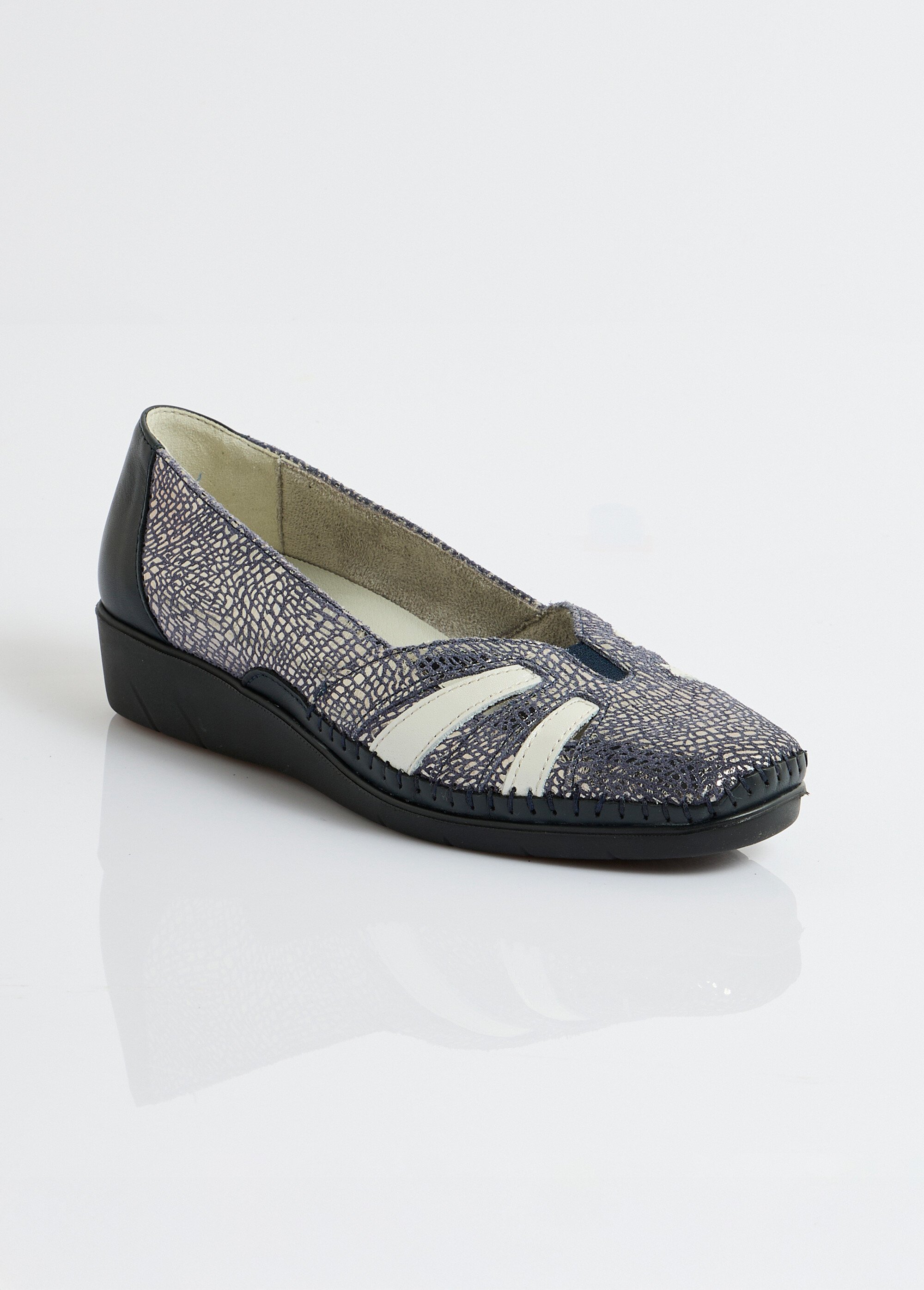 Mocassins compensés souples largeur confort cuir
