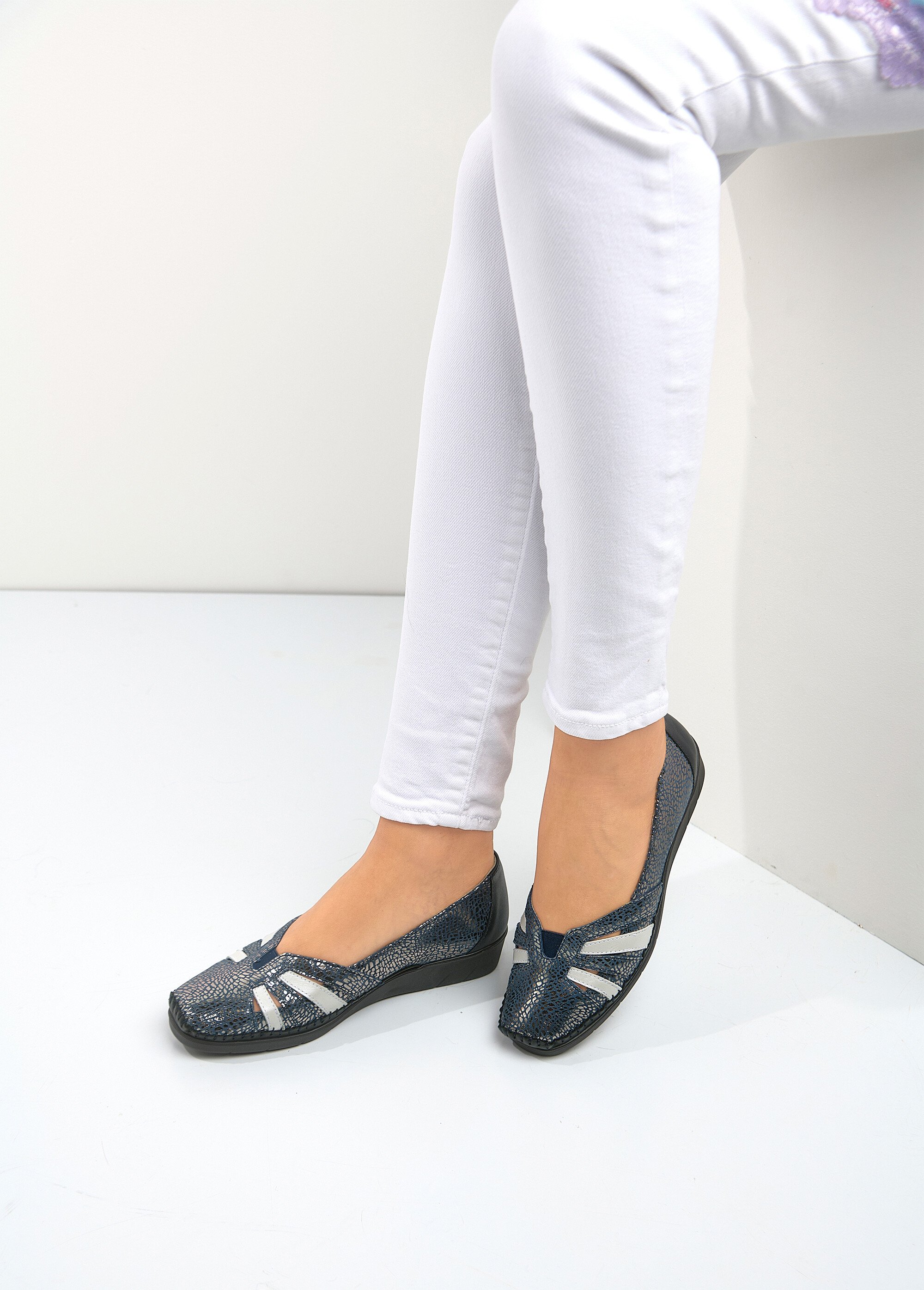 Mocassins compensés souples largeur confort cuir Femme Bleu OLARI SI1