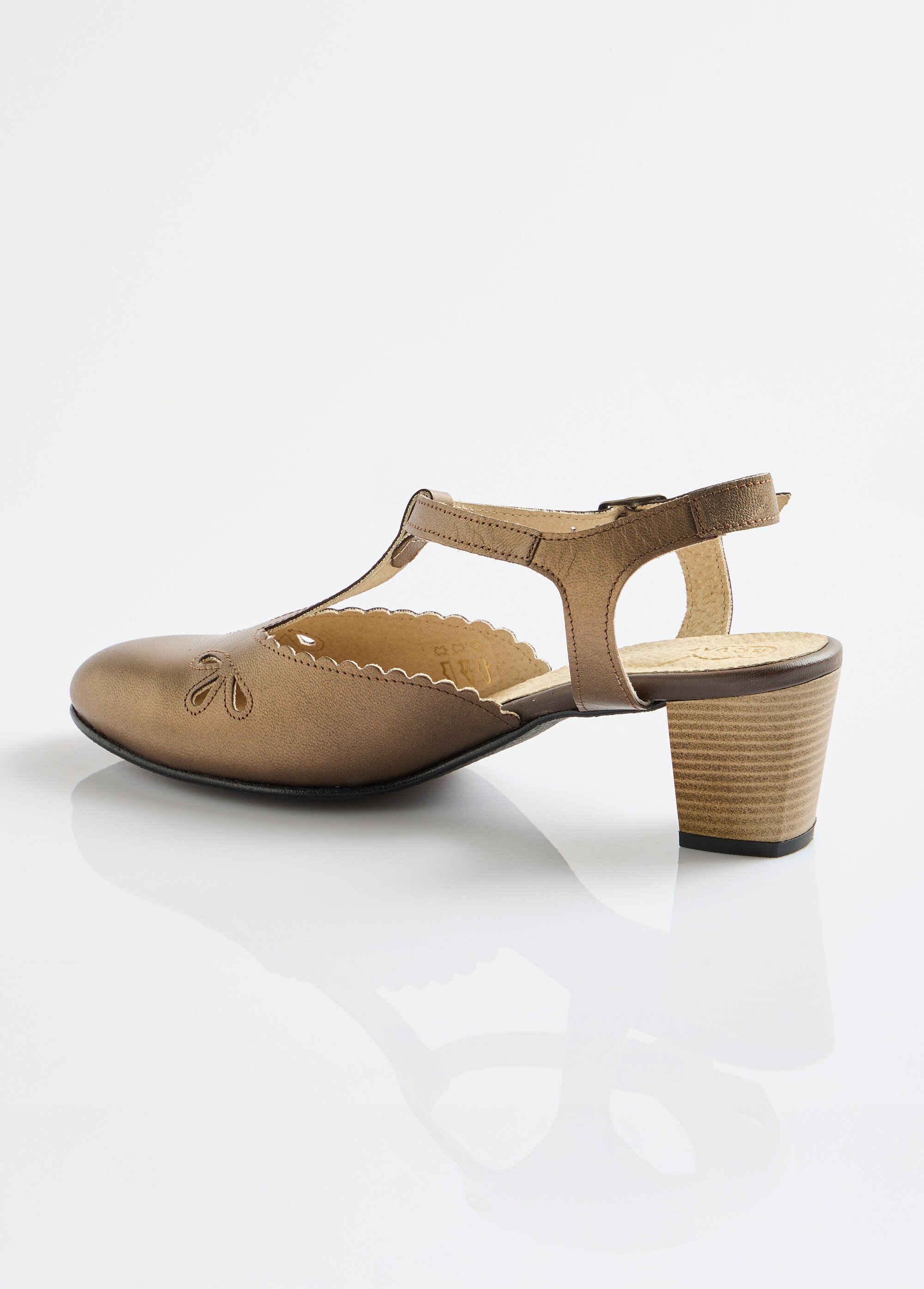 Sandales salomé cuir talon haut largeur confort