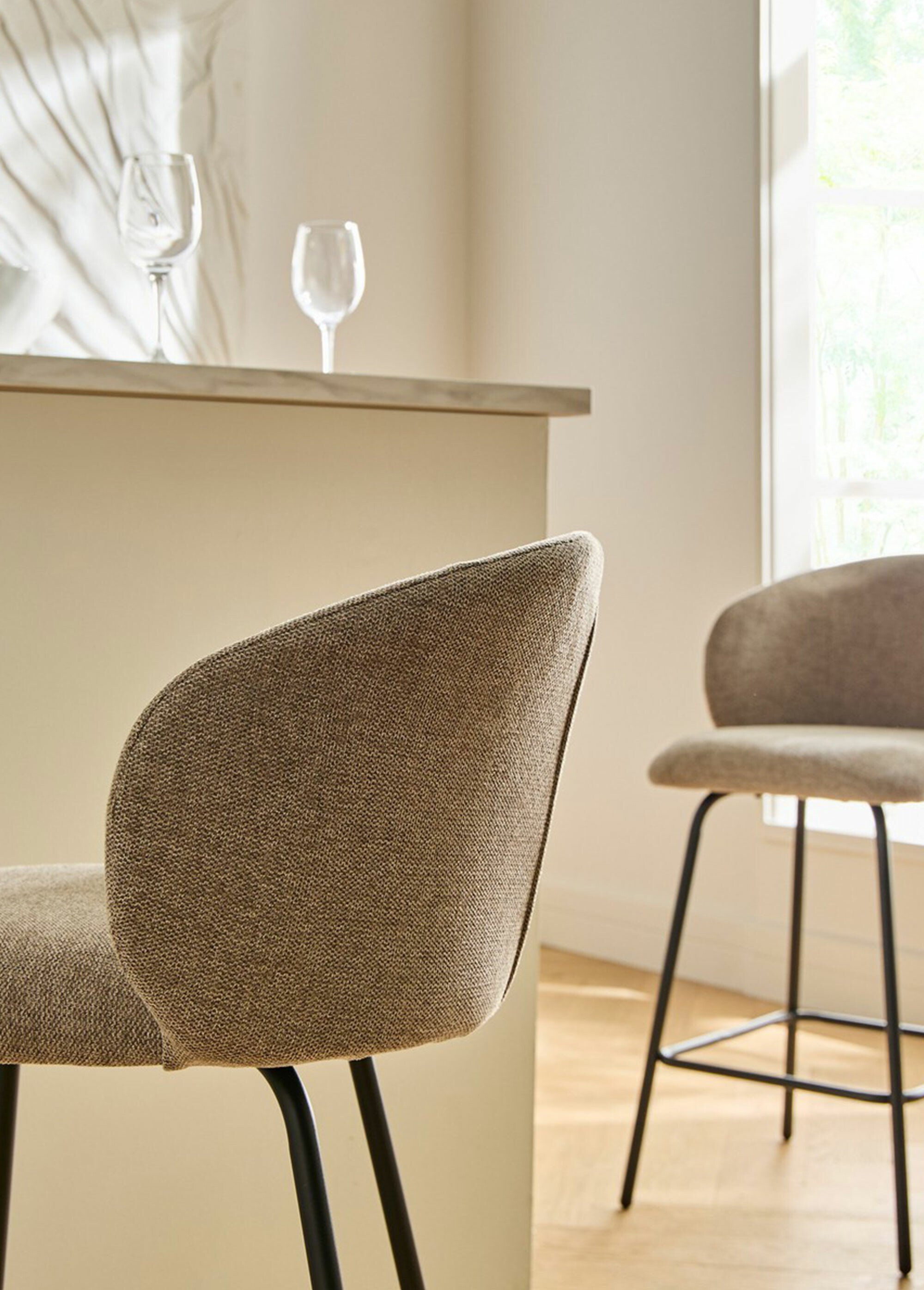 SORREL Tabourets hauts dossier tissu 1M MARRON CAL-15329133 SI2