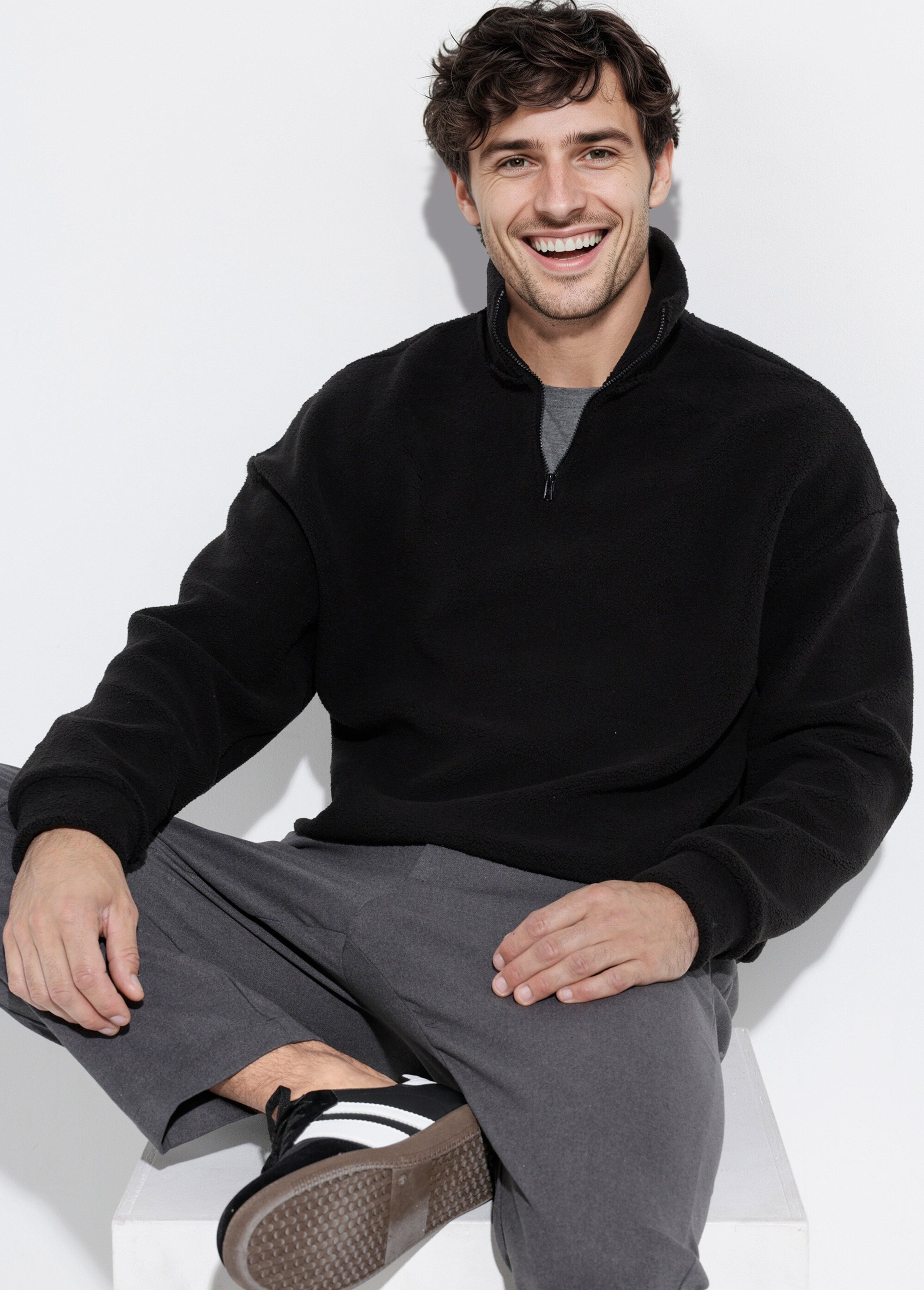 Sweat chaud en polaire col montant zippé Homme Noir FRI89925DZ MV1