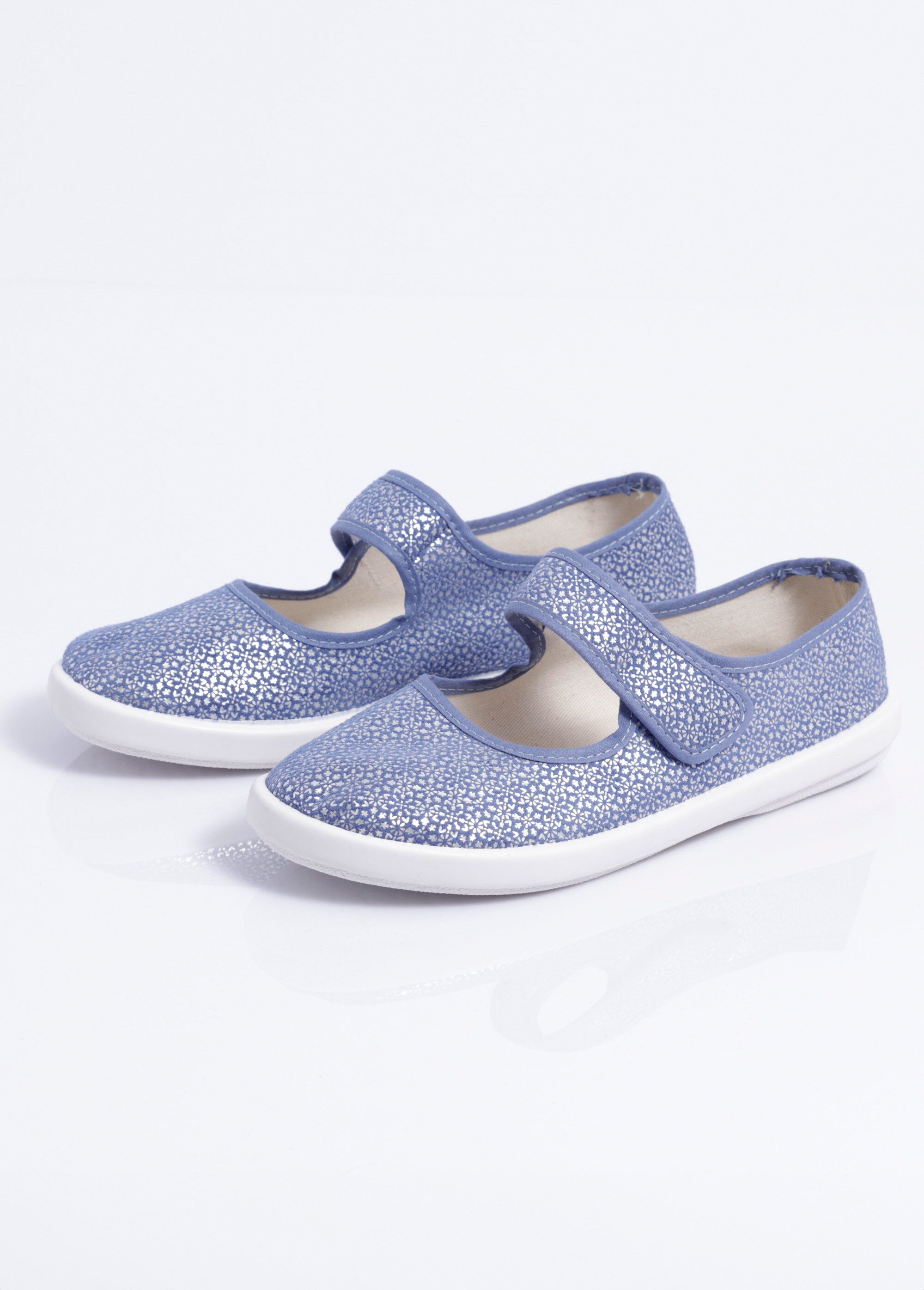 Chaussons babies à scratch largeur confort