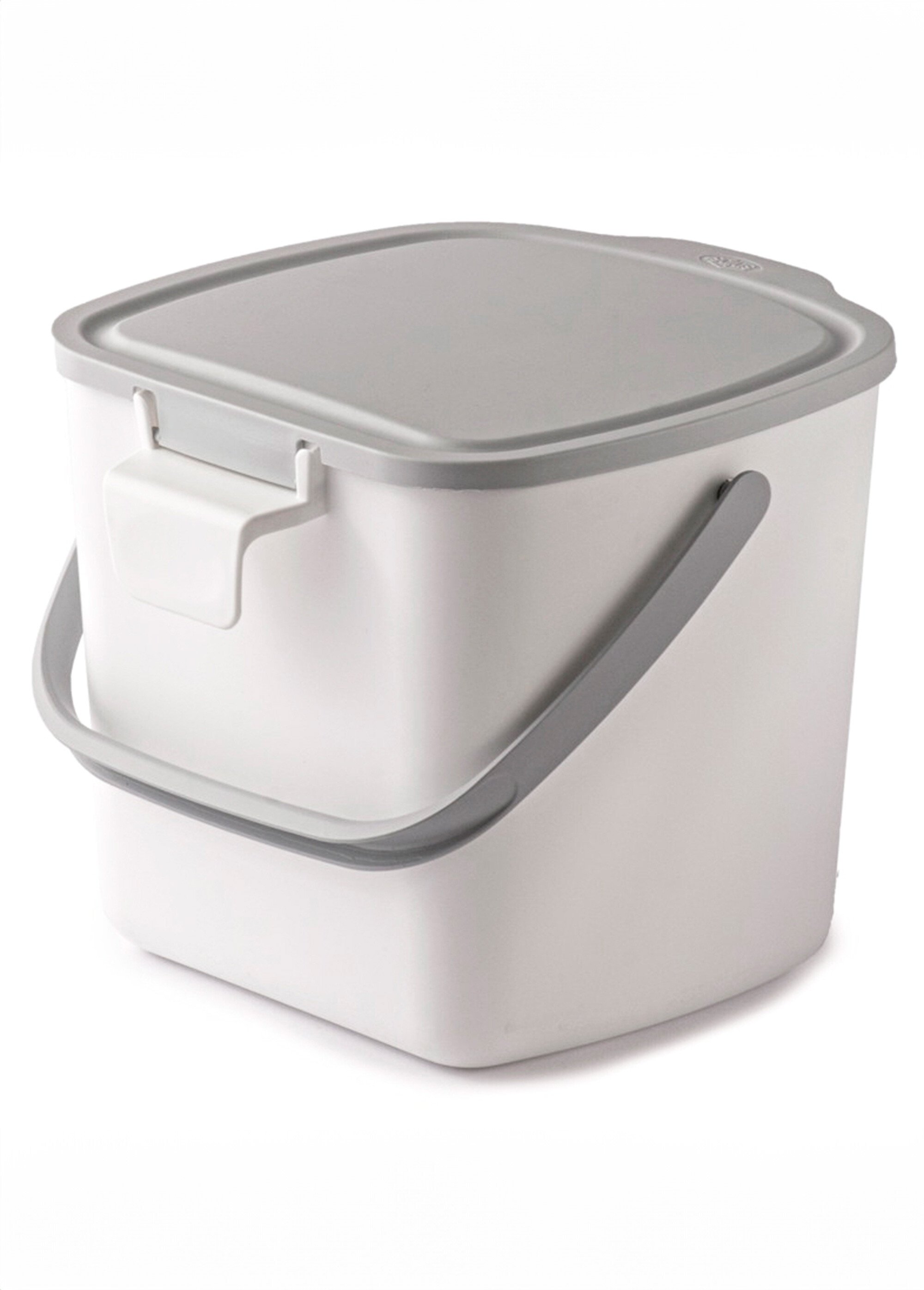 poubelle-de-cuisine-avec-