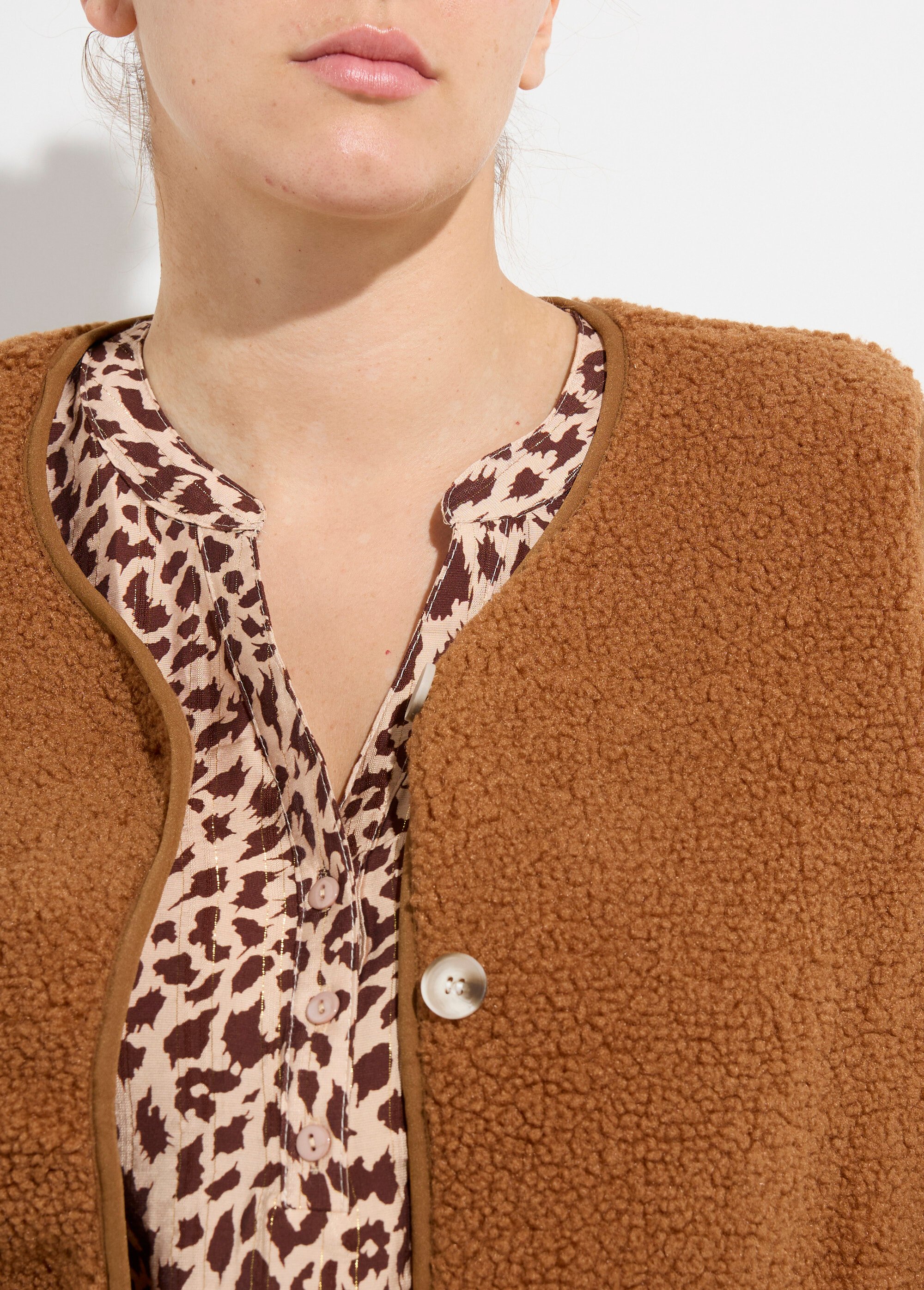 Gilet de berger sans manches, sherpa uni Femme Grande Taille Marron MA-M286-1677 DE1