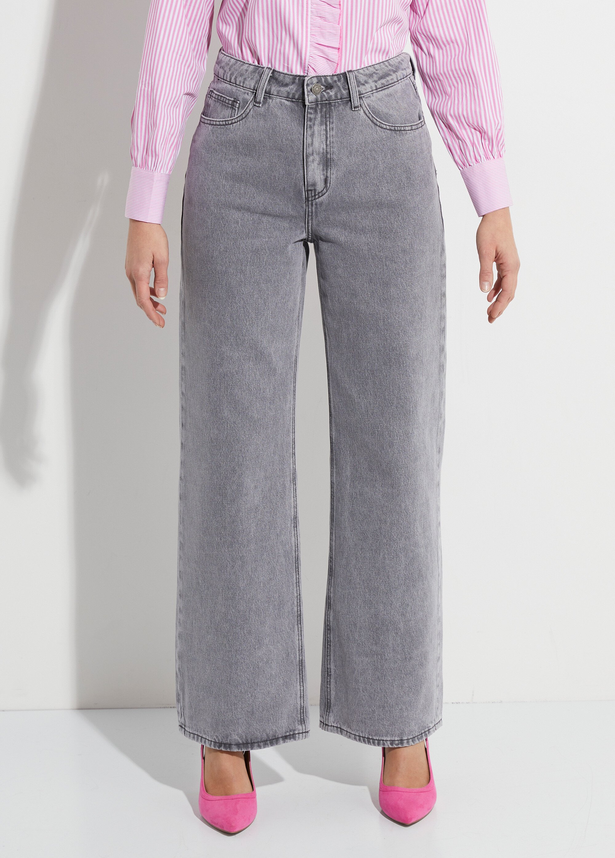 Jean 5 poches coupe wide, spécial GRANDE Femme Gris OR-JD495 FA1