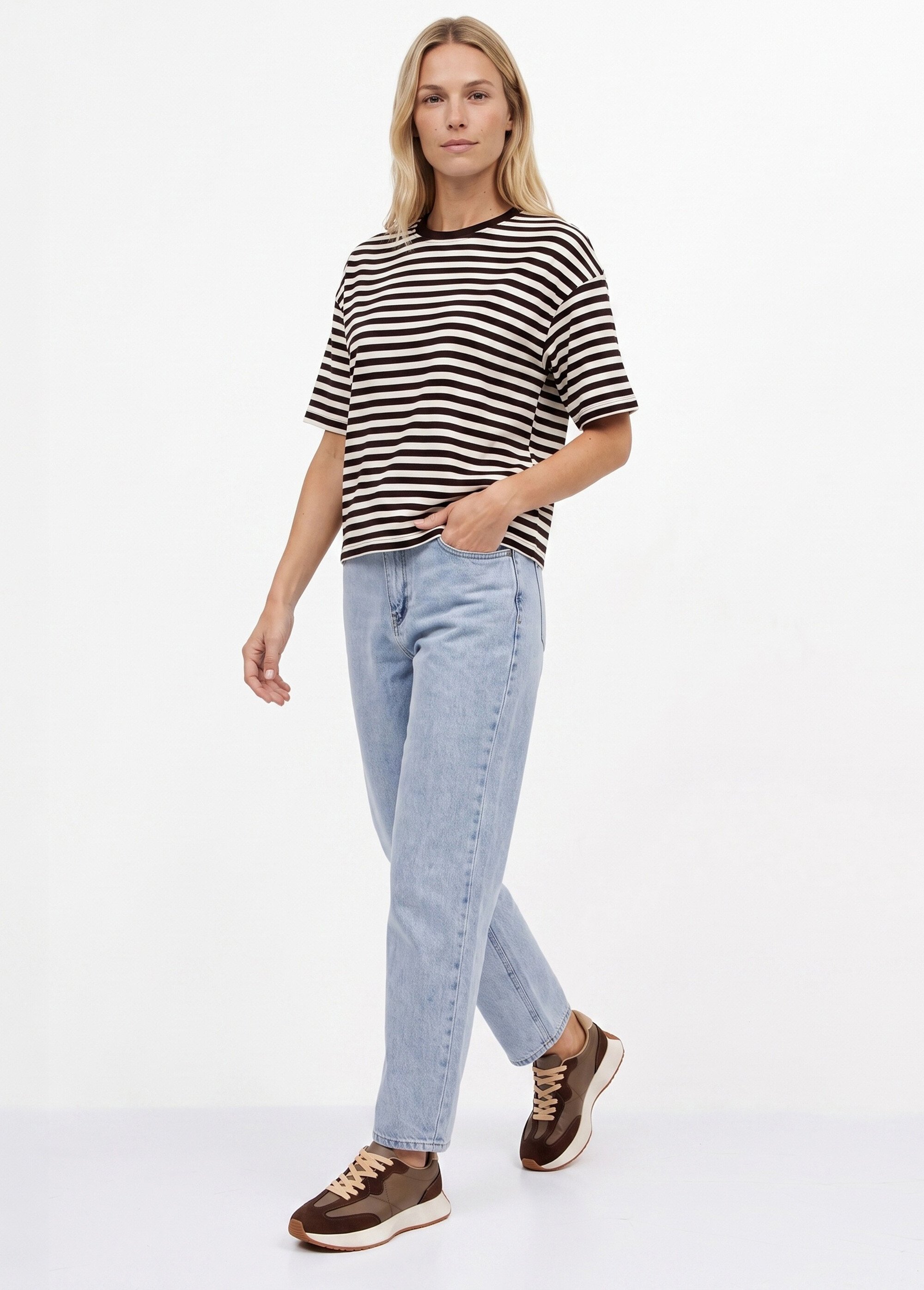 Jean cropped coupe balloon, bas resserré Femme BLEACH OR-JD611 MV1