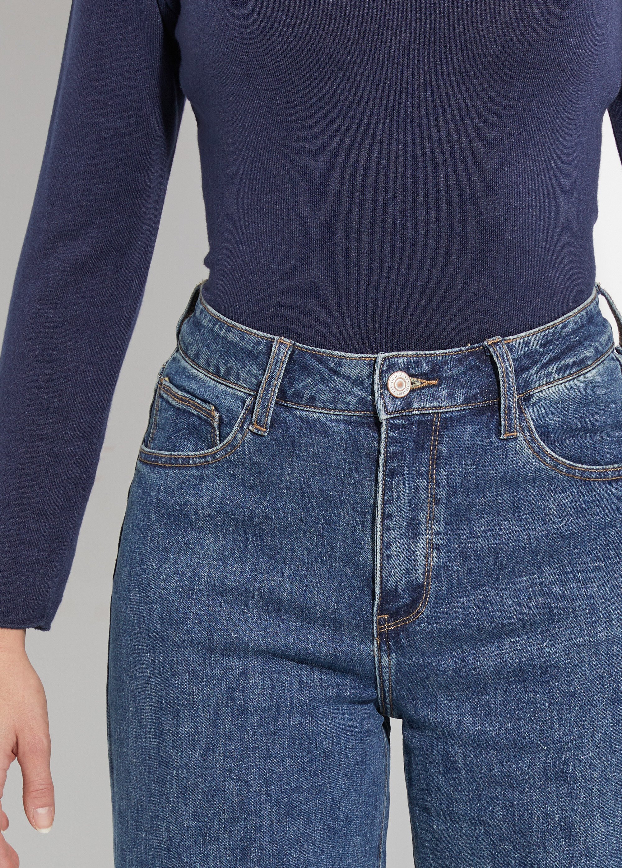 Jean coupe très large, spécial PETITE