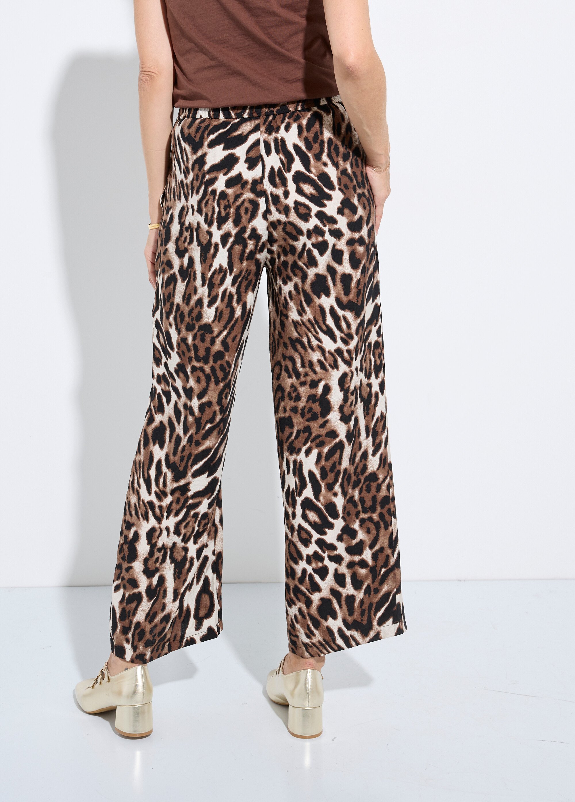 Pantalon fluide élastiqué motif animalier Femme Noir IA-C810 DO1