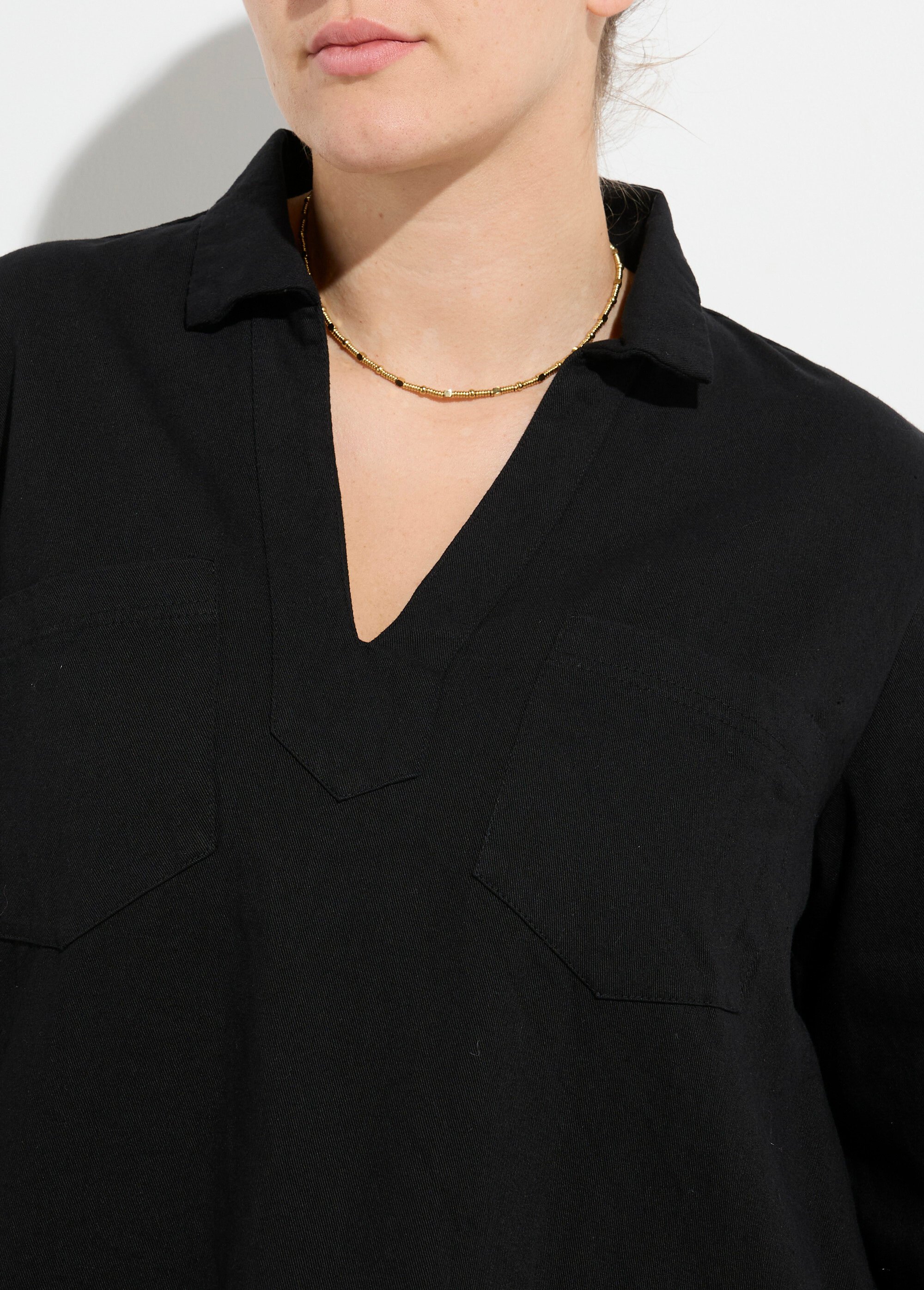 Robe housse col V avec boutons métal Femme Grande Taille Noir MA-M935-2255 DE1