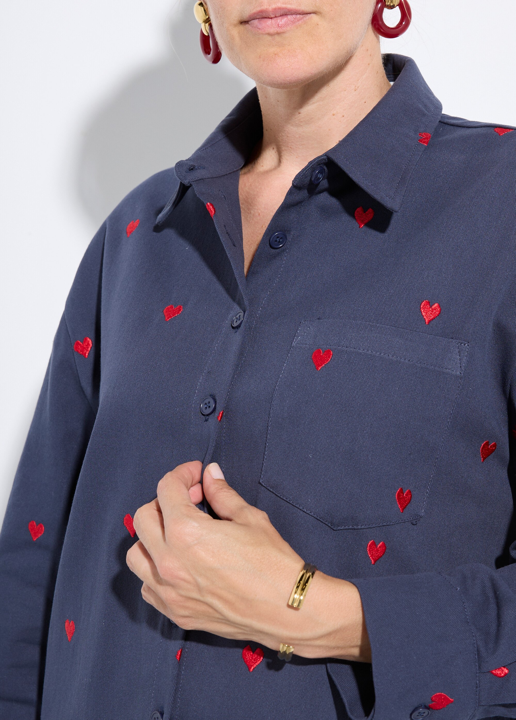 Surchemise en twill avec cœur brodés Femme Bleu IA-Q3089 DE2