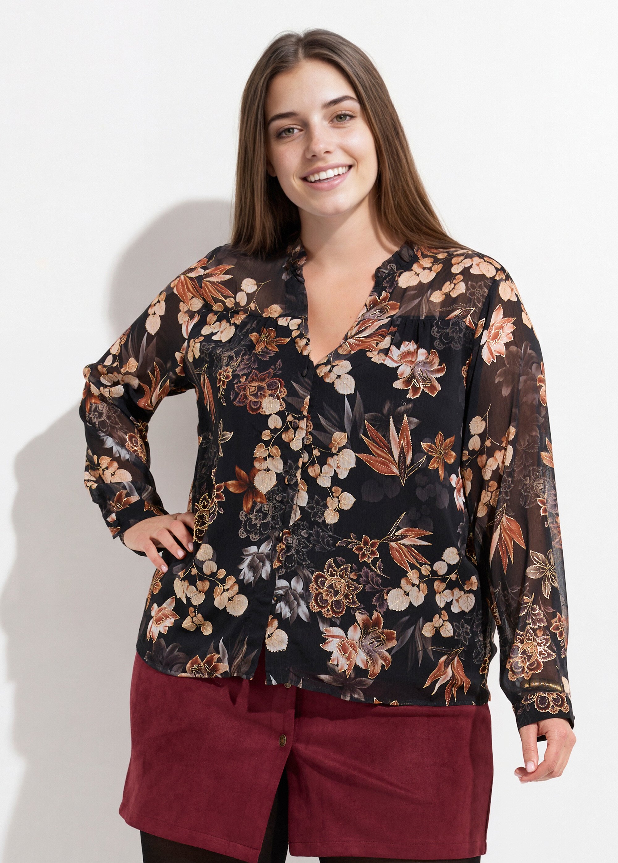 Tunique voile col V volanté, fleuri doré Femme Grande Taille Noir MA-1052-2137 FA1