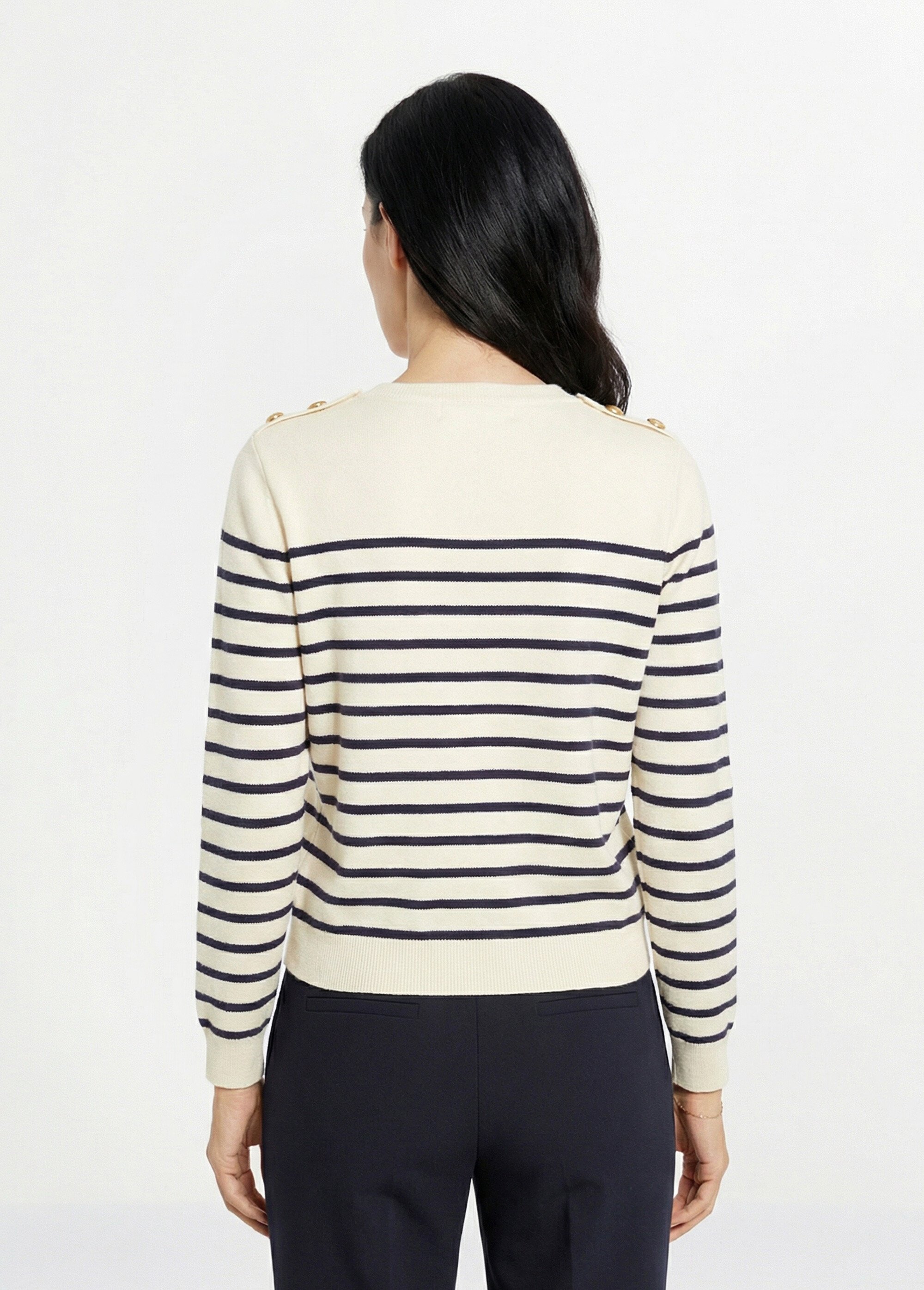 Pull marin épais rayé boutons épaules
